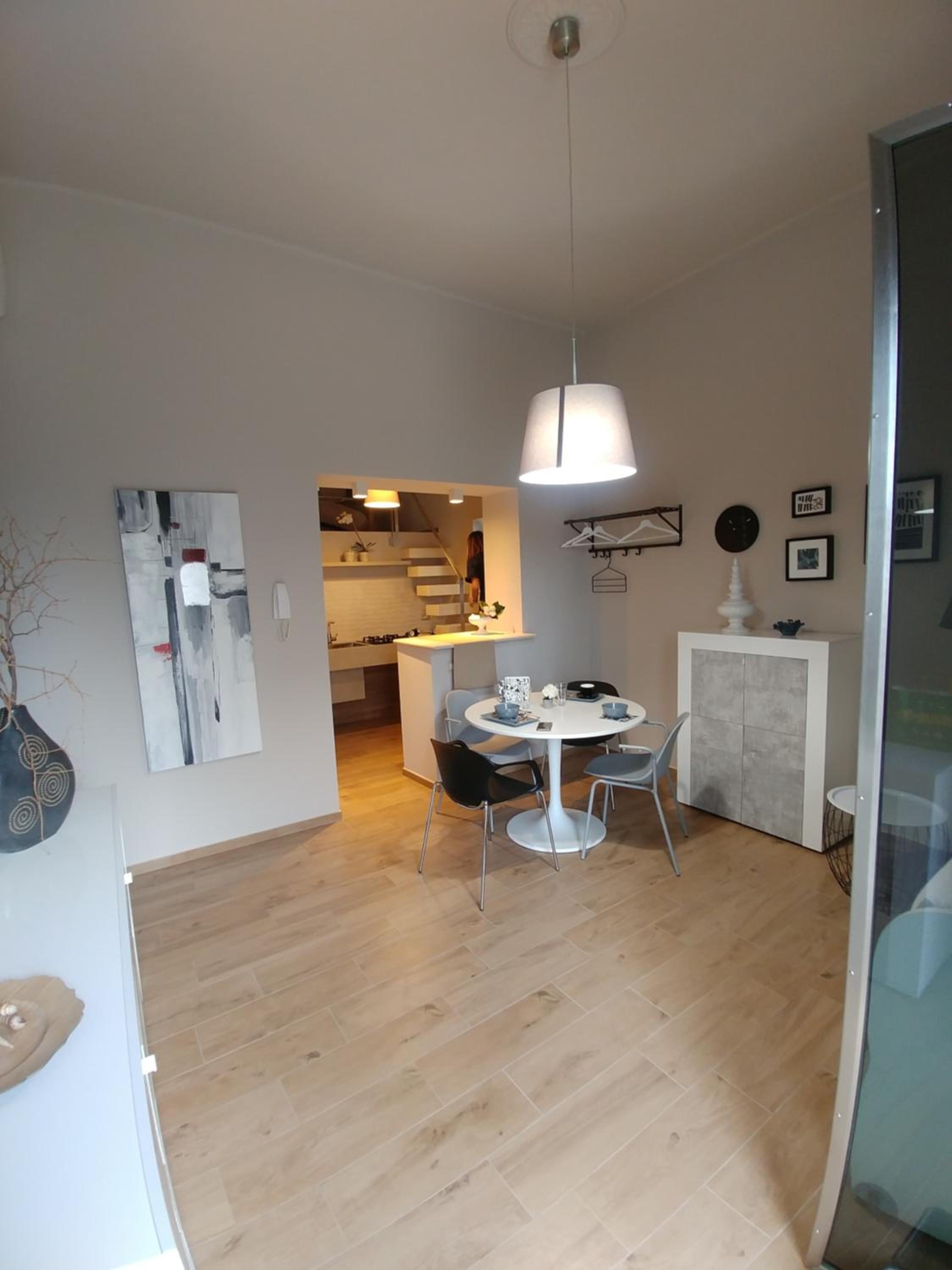 Deluxe Queen Suite - Photo 18