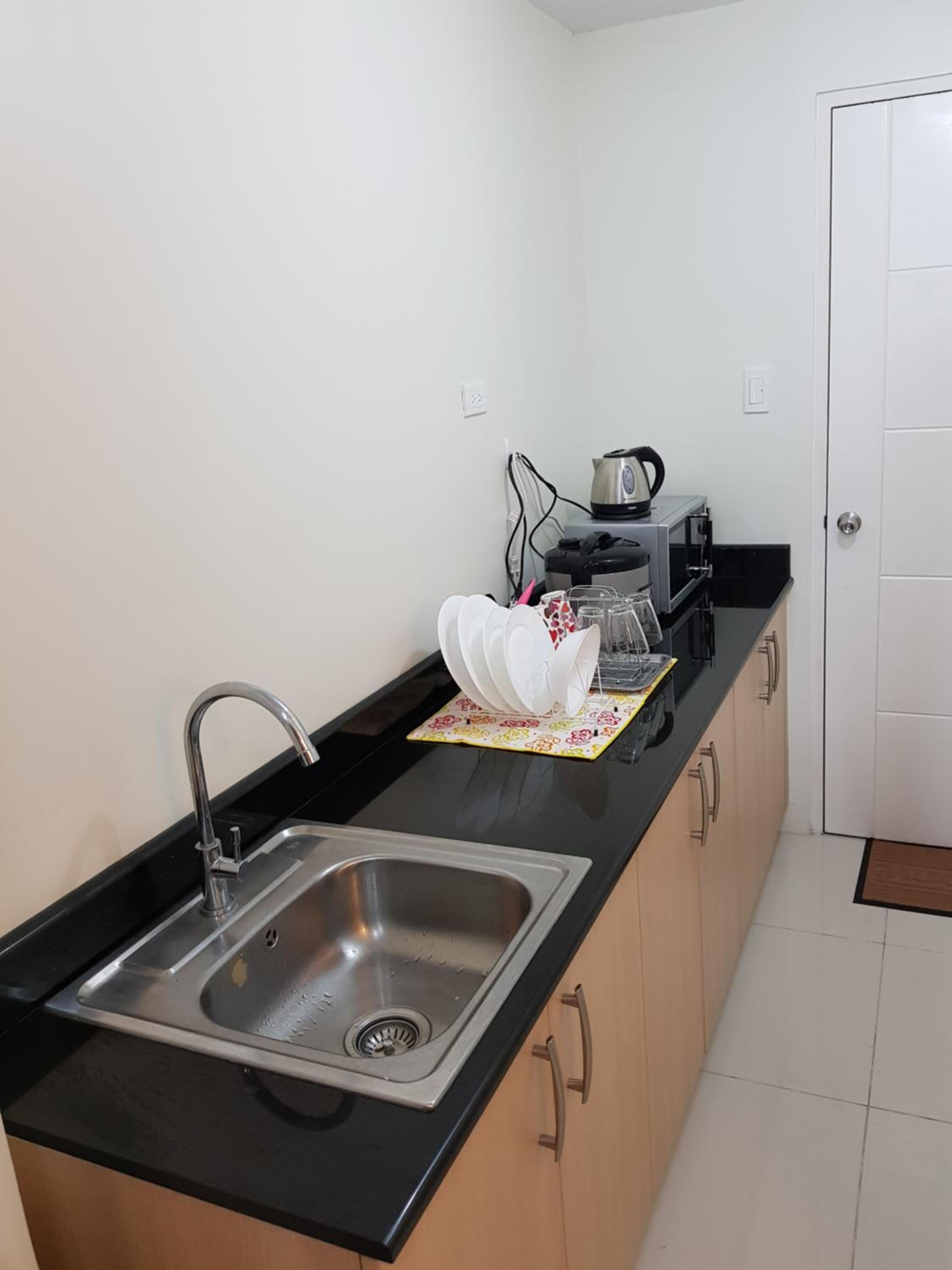 Apartment with Lake View - Photo 34