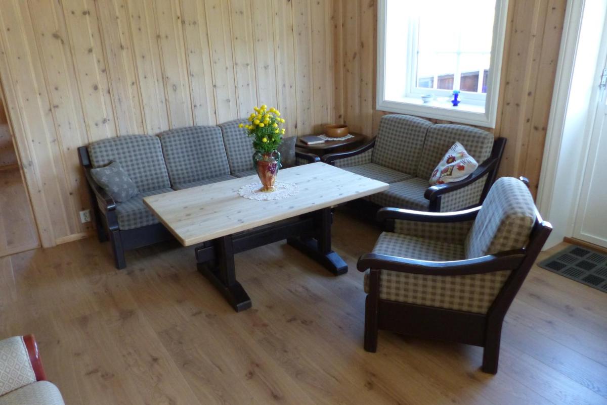 Three-Bedroom Cottage photo 3