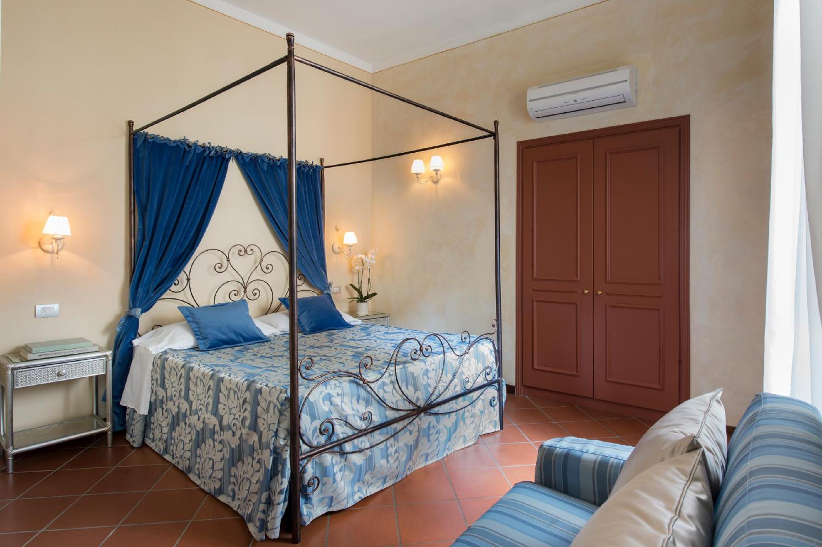Double room without view - Photo 1