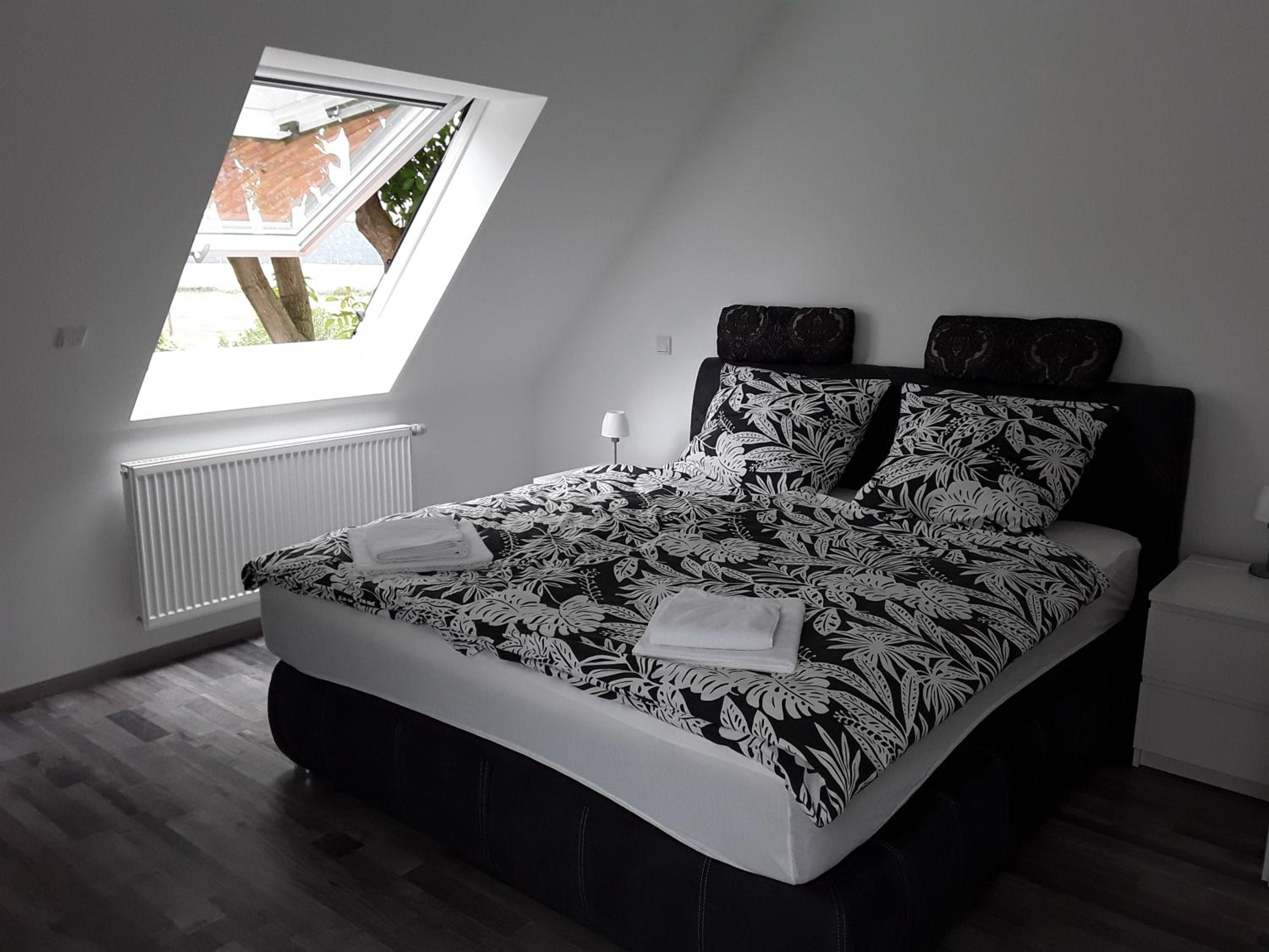 Apartment - Split Level photo 3