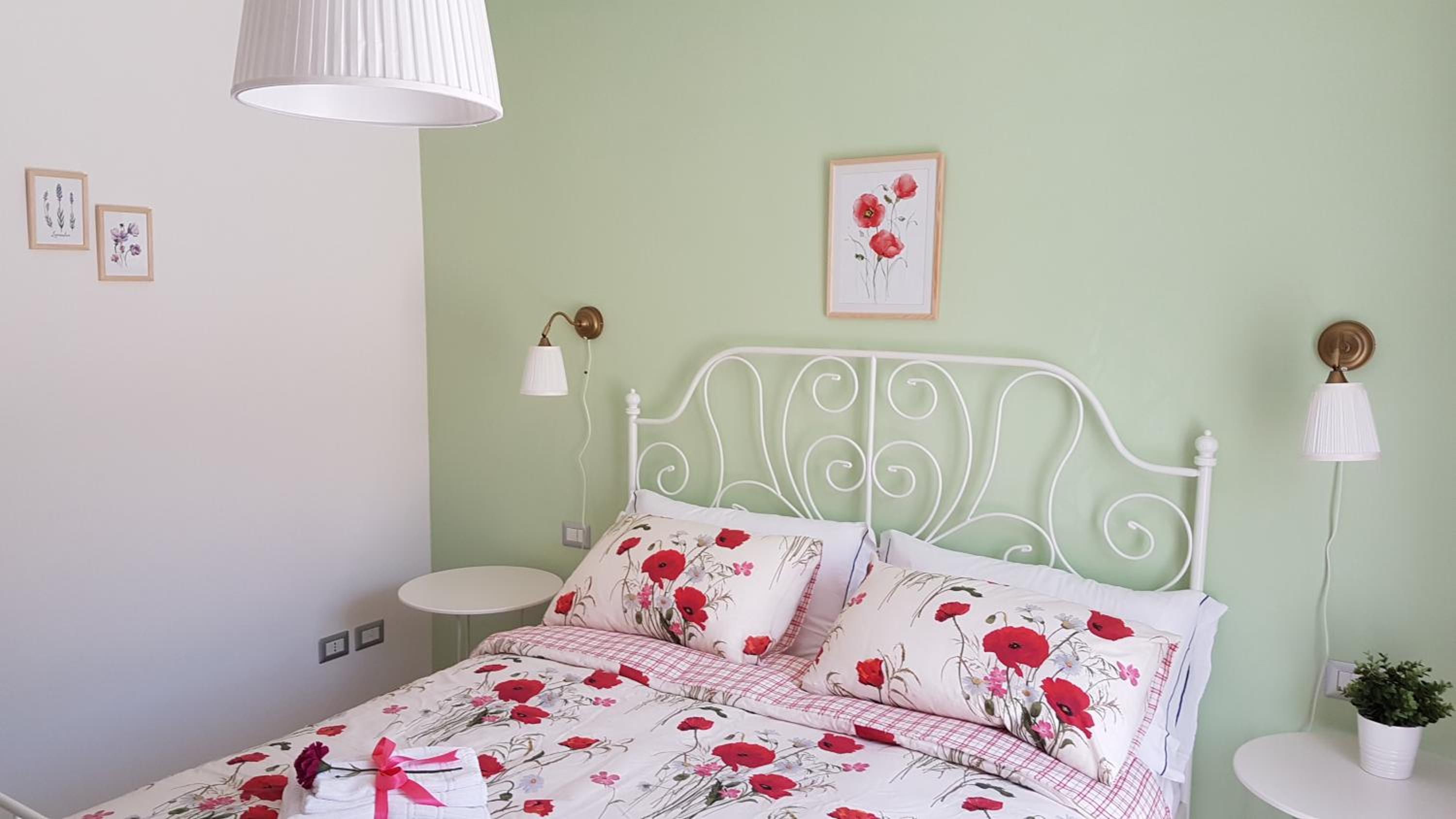 Double Room with Private Bathroom - Photo 4