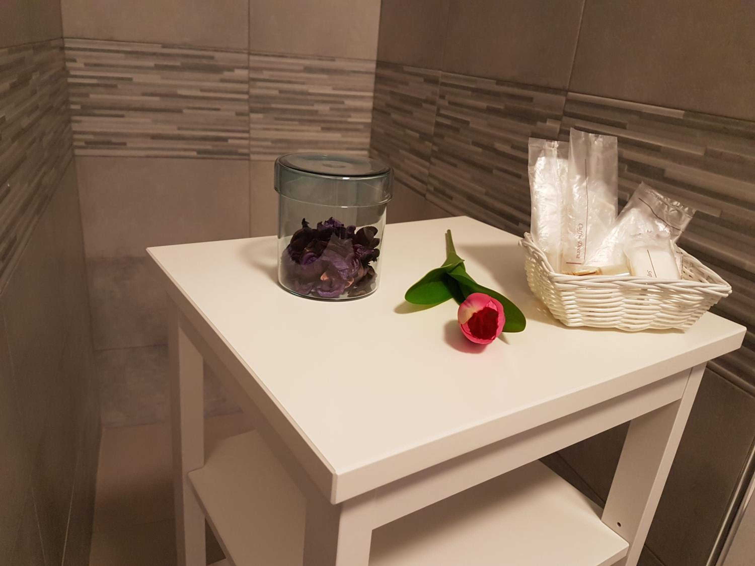 Triple Room with Private Bathroom - Photo 6