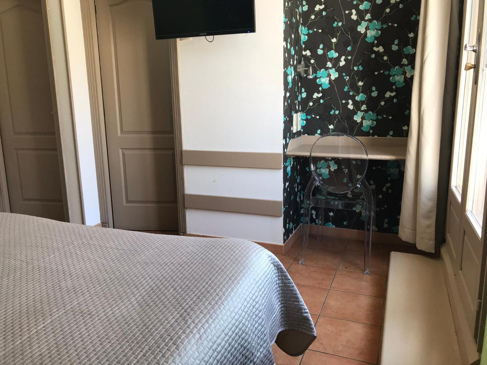 Double Room with Terrace - Photo 4