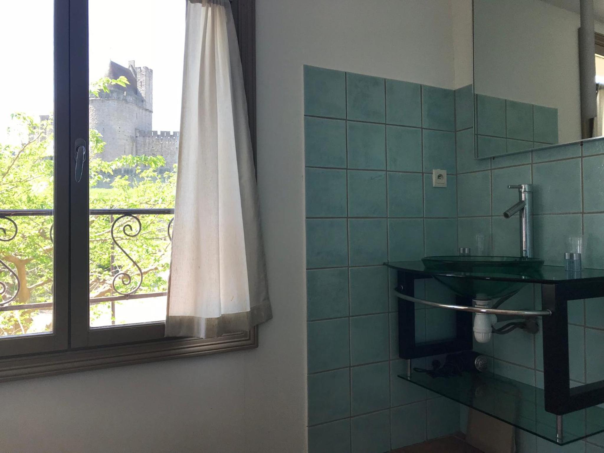 Family Room with Medieval City View - Photo 3
