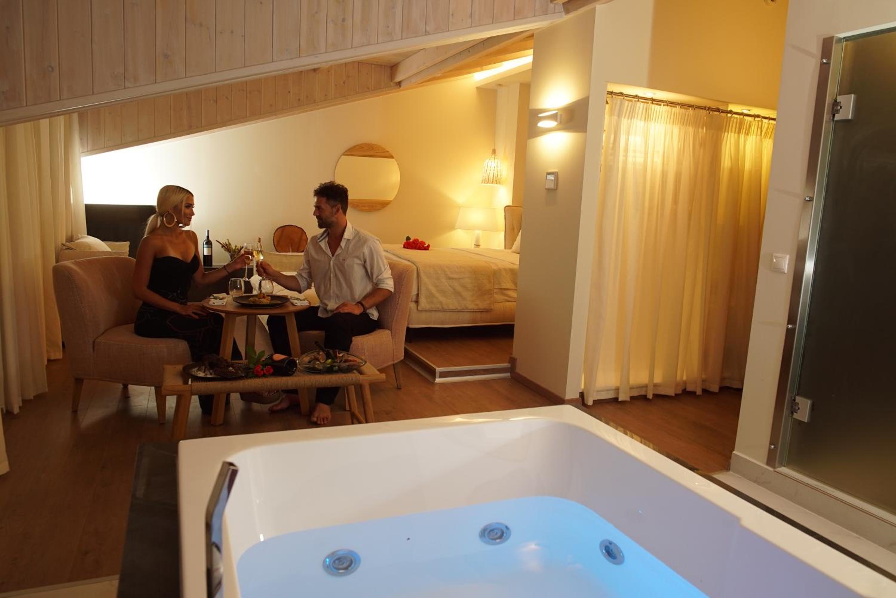 Executive Suite with Sea View - Photo 6