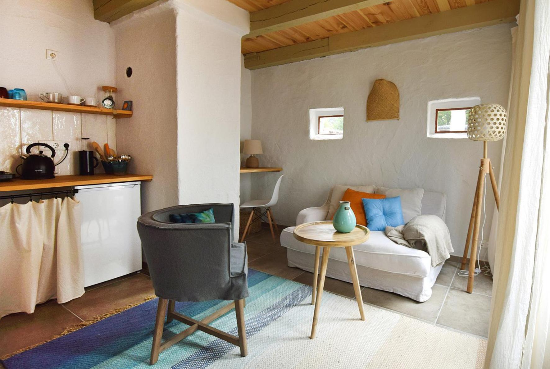 Apartment with Terrace photo 3