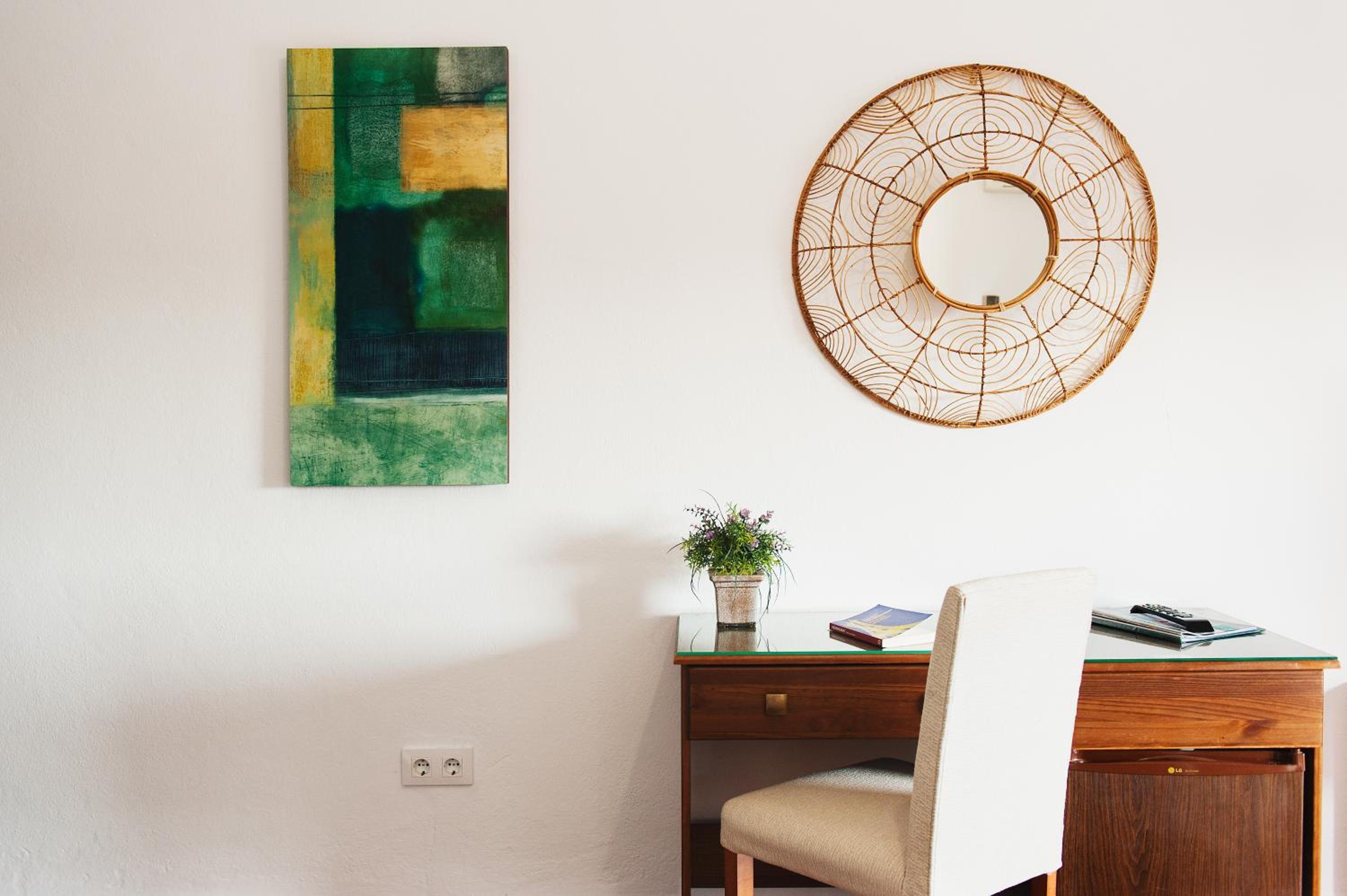 Habitación Doble Estándar o con Dos Camas Individuales.