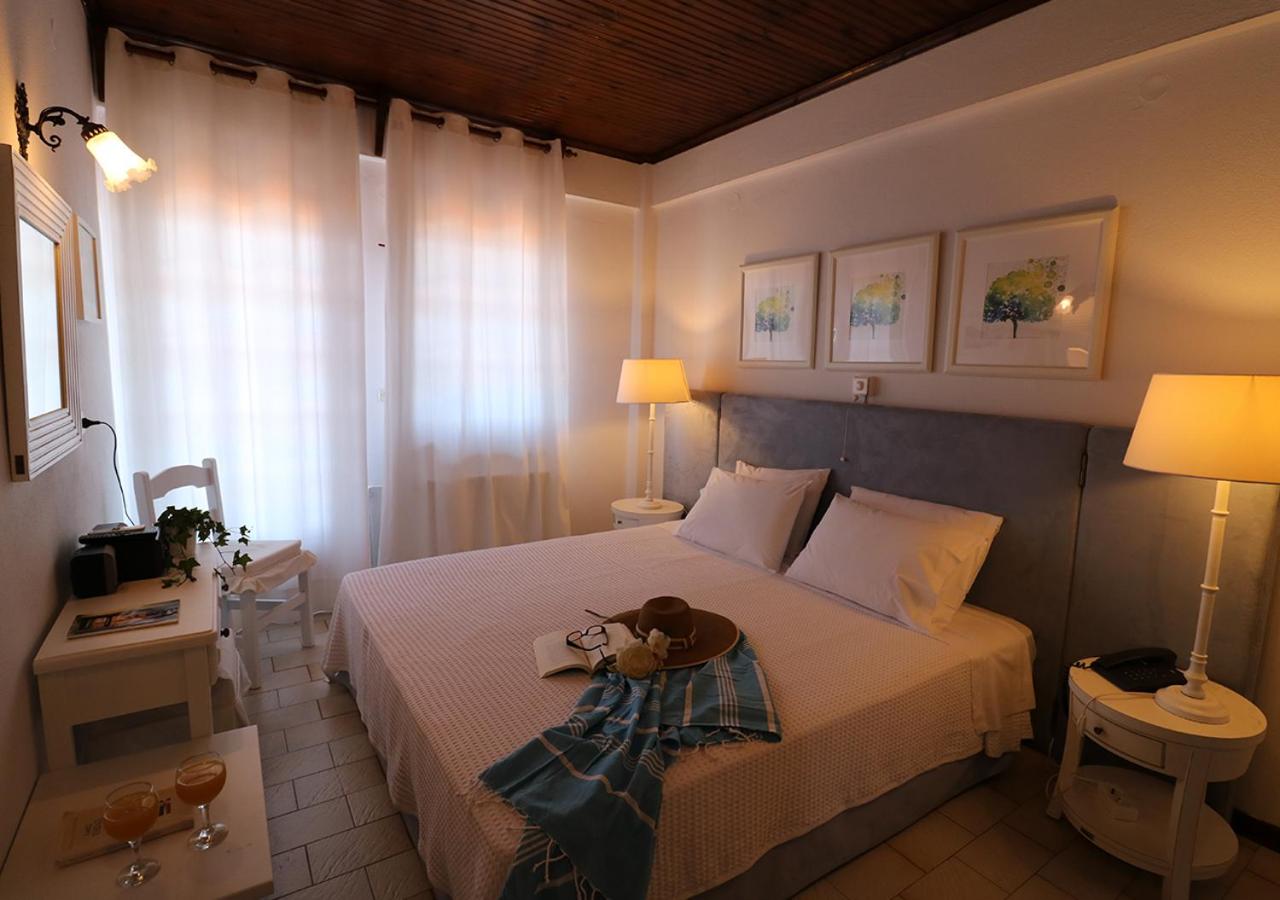 Superior Double Room with Sea View - Photo 17