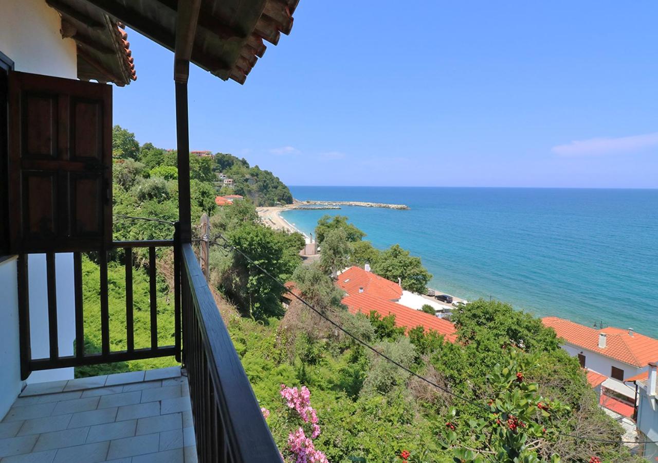 Superior Double Room with Sea View - Photo 13