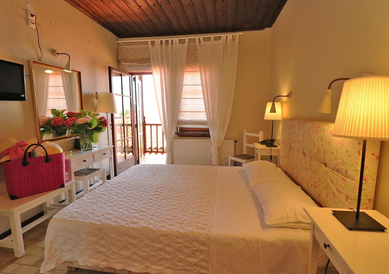 Standard Twin Room - Photo 5