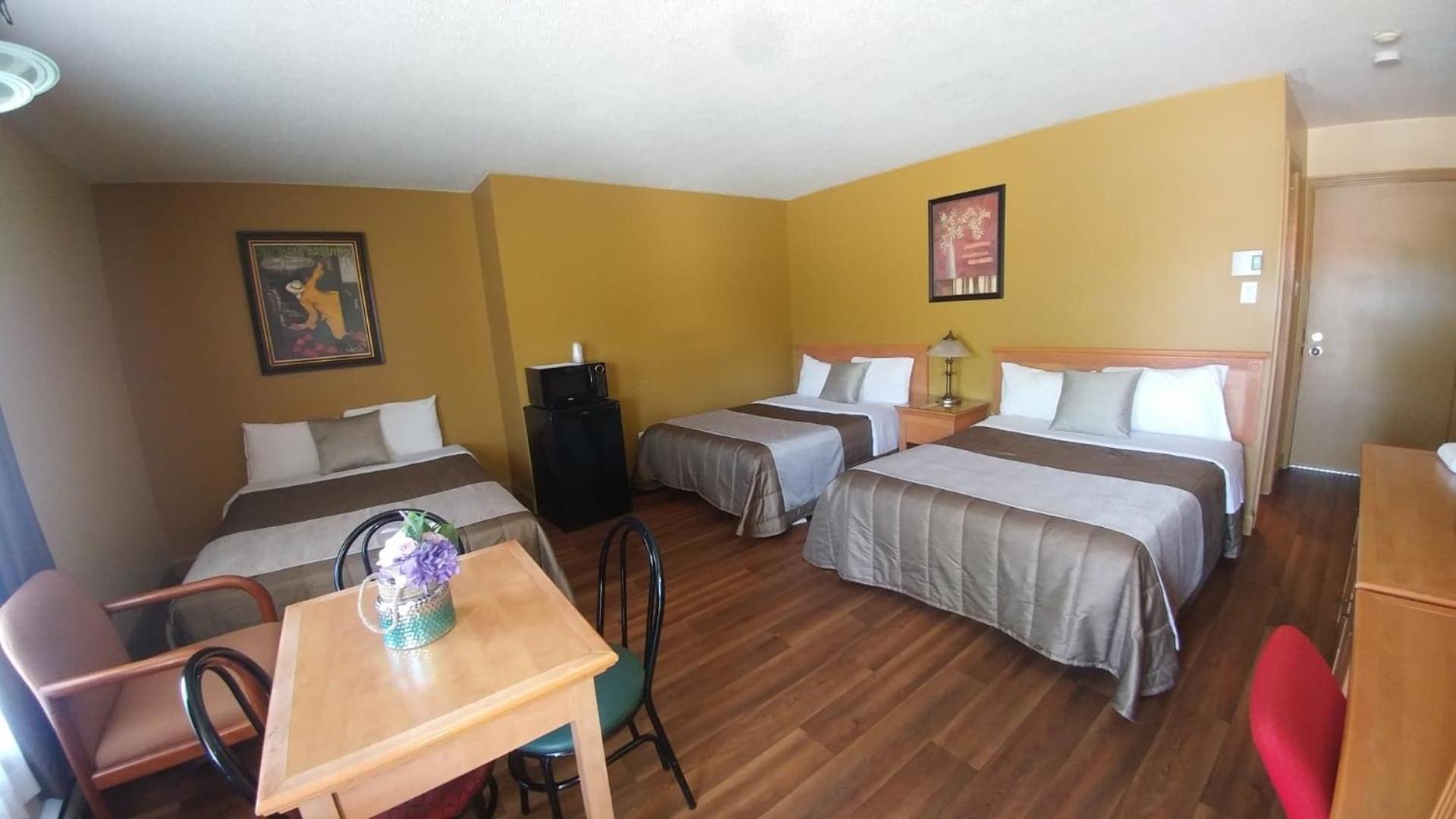 Classic Triple Room photo 3