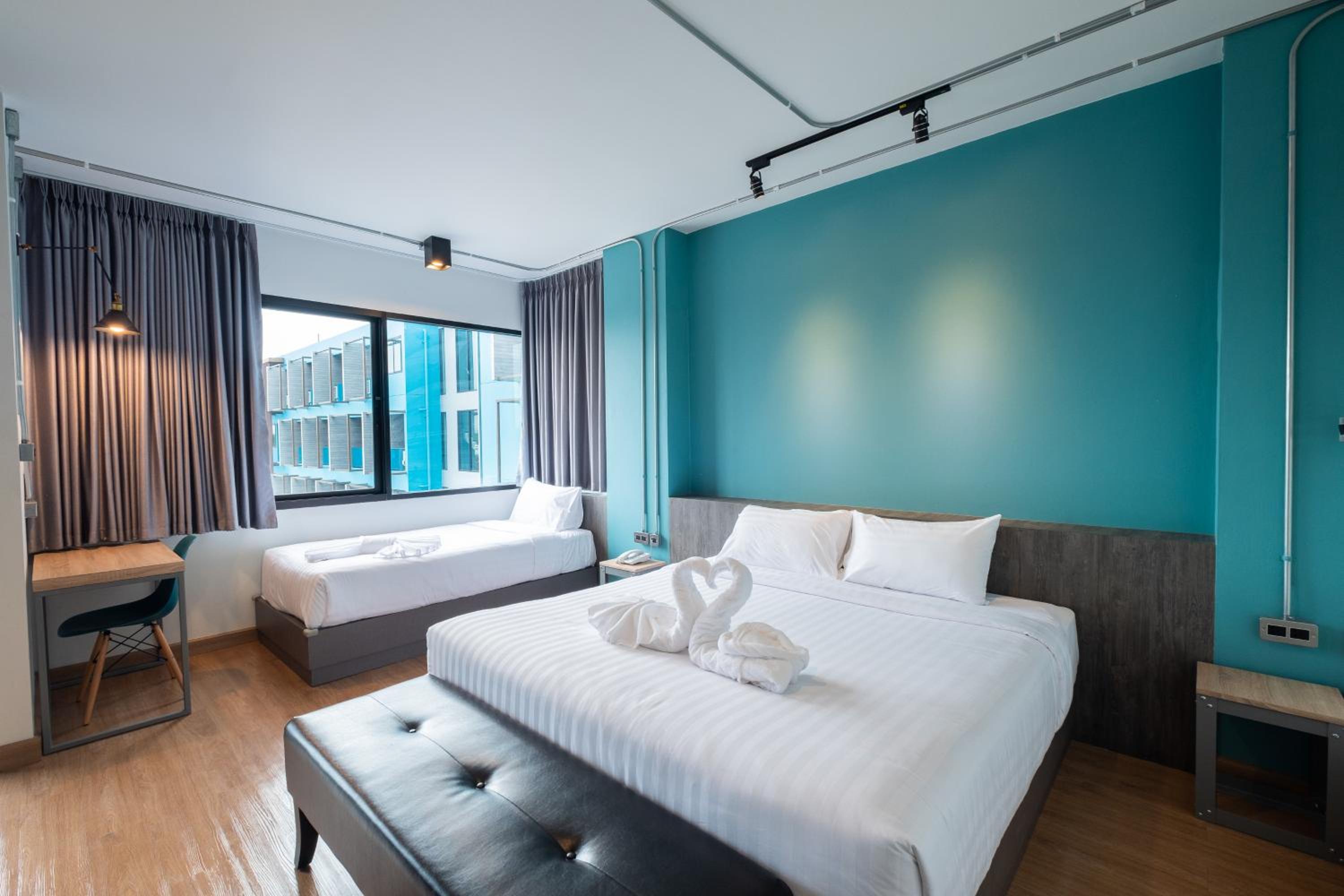 Deluxe Triple Room