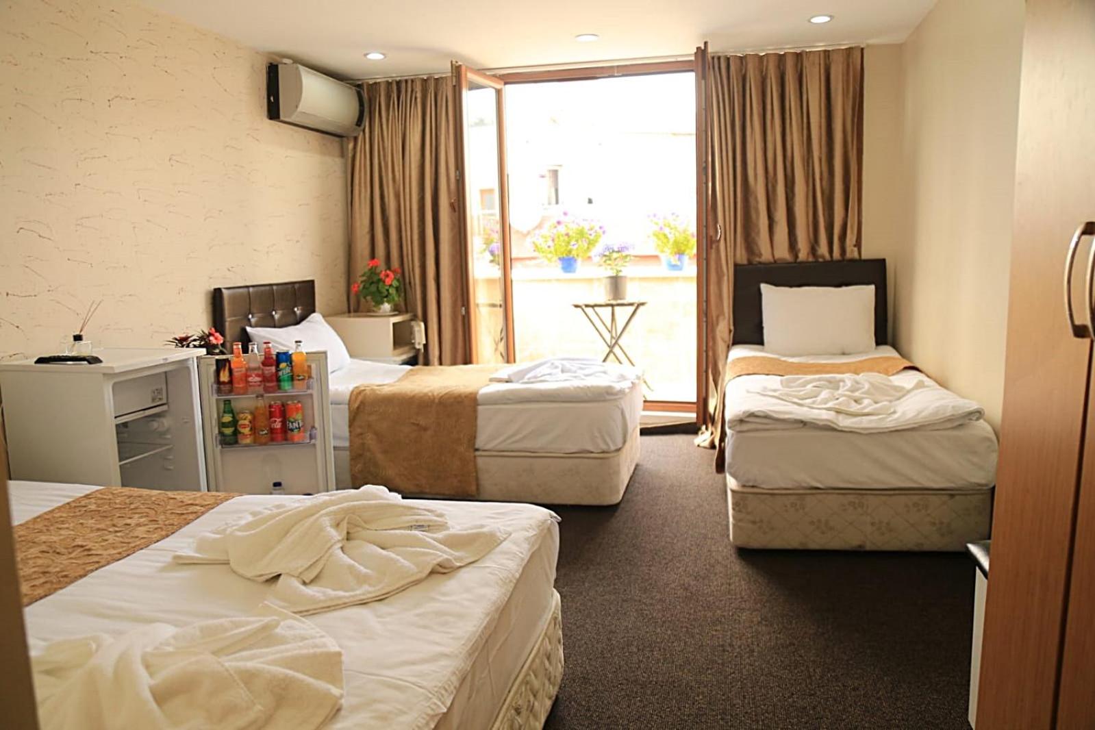 Luxury Quadruple Room photo 3