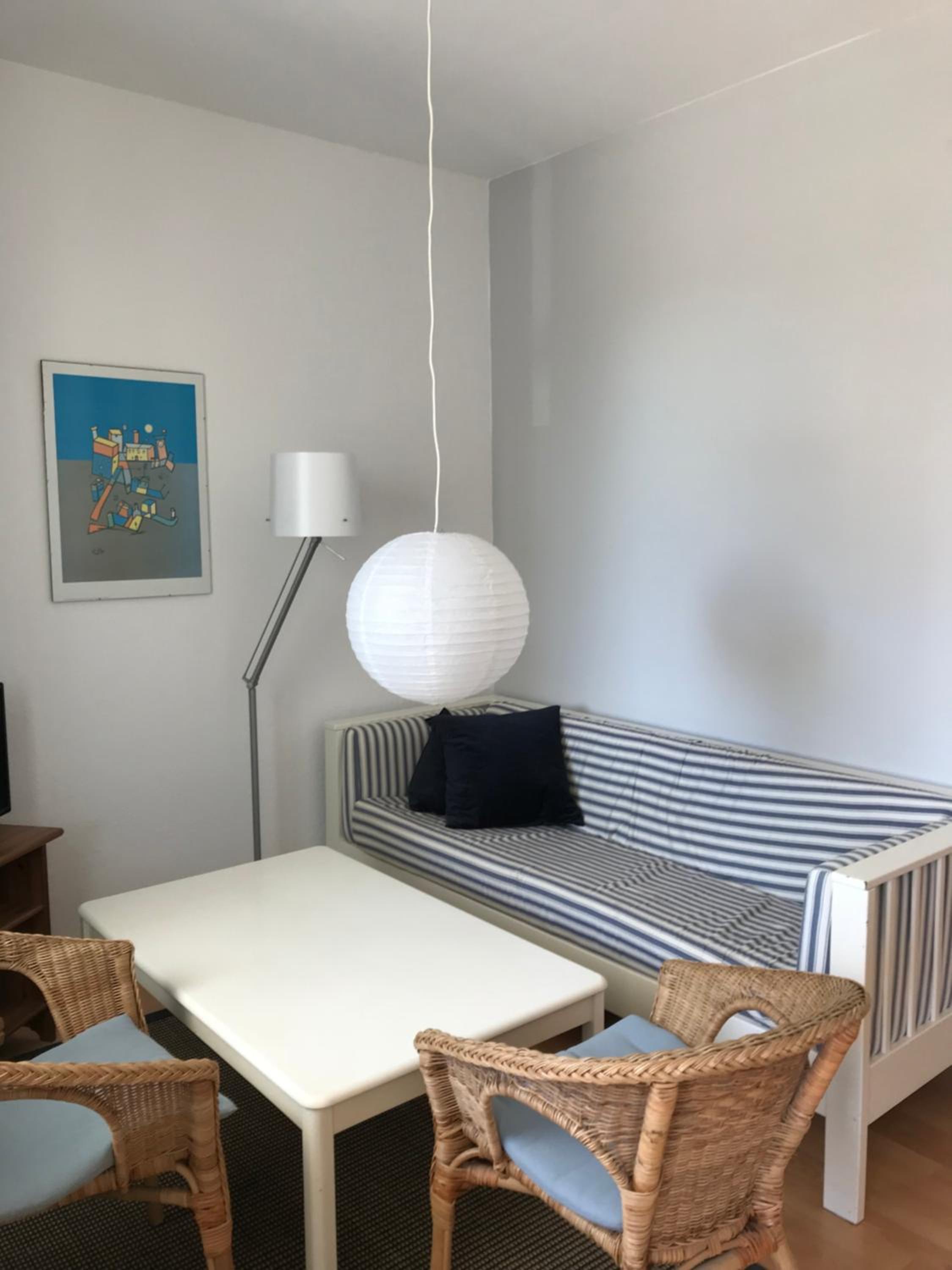 Apartment with Balcony photo 1