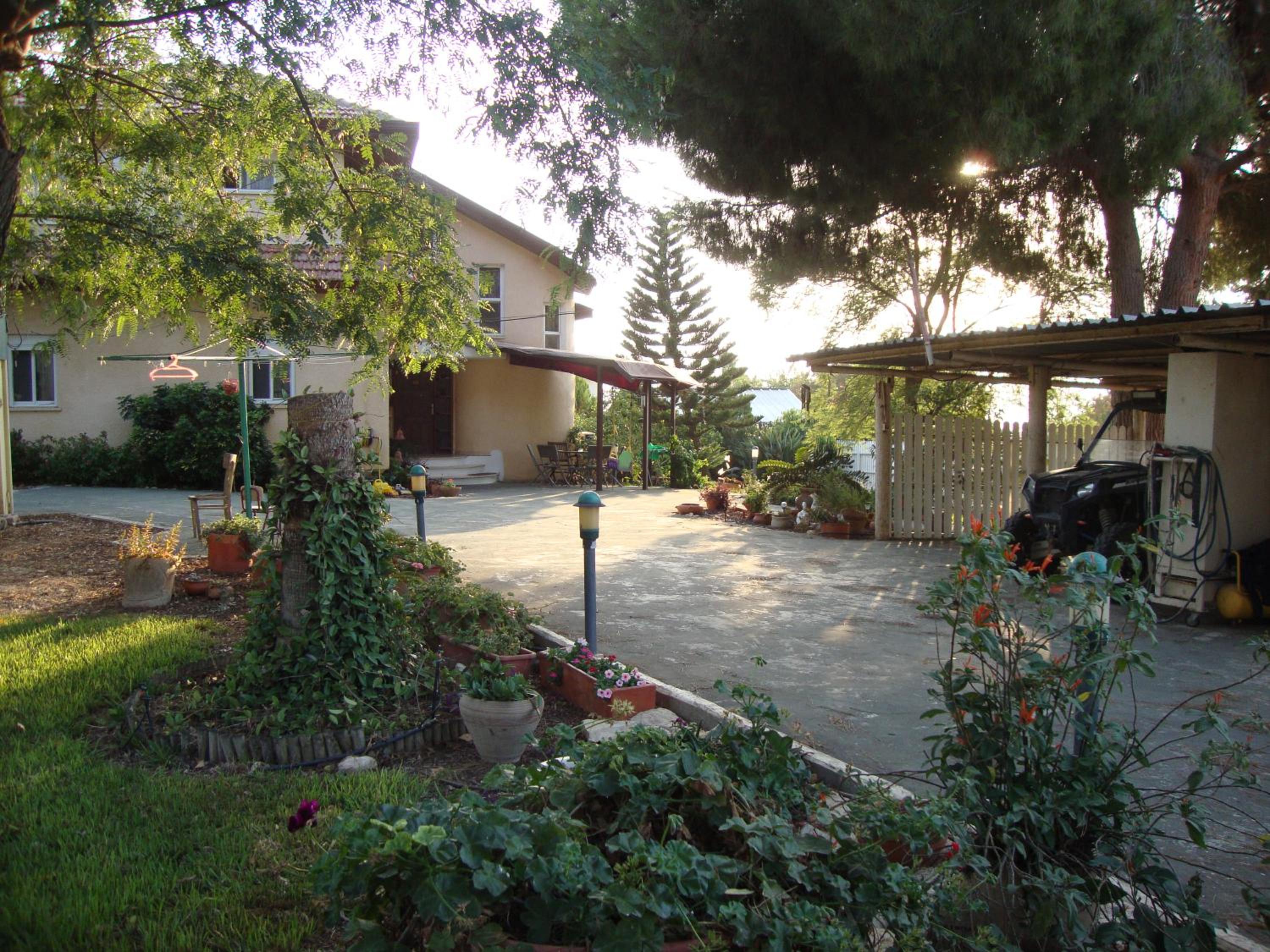 Apartment - Photo 20
