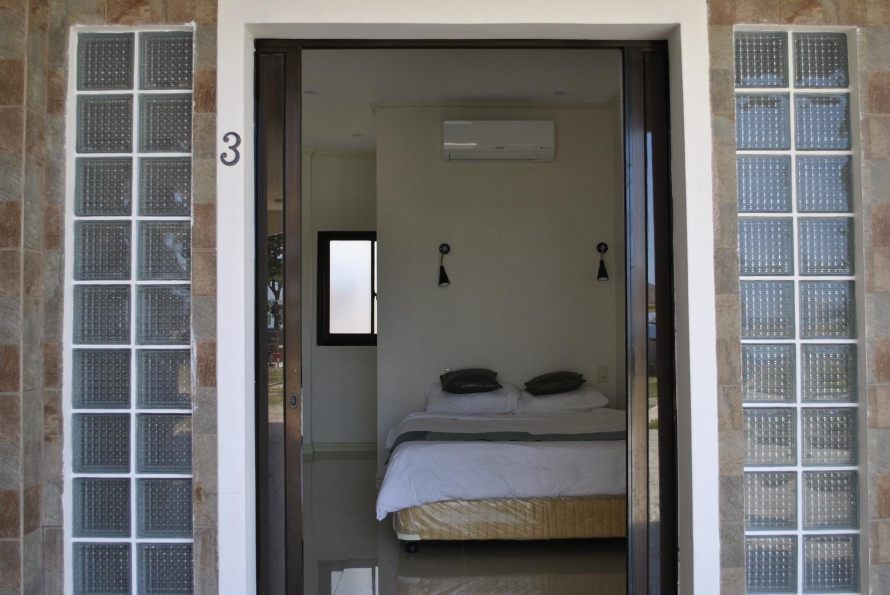 Deluxe Double or Twin Room with Sea View - Photo 1