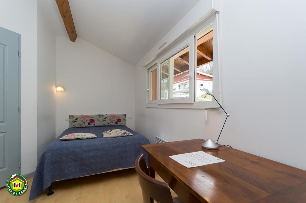 Double Room with Private External Bathroom photo 2