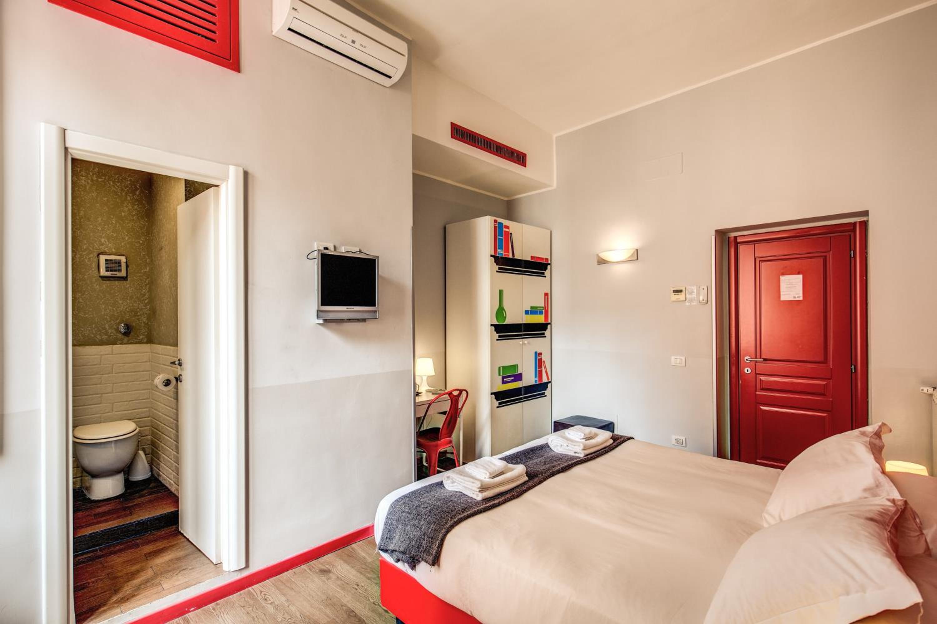 Double Room photo 3