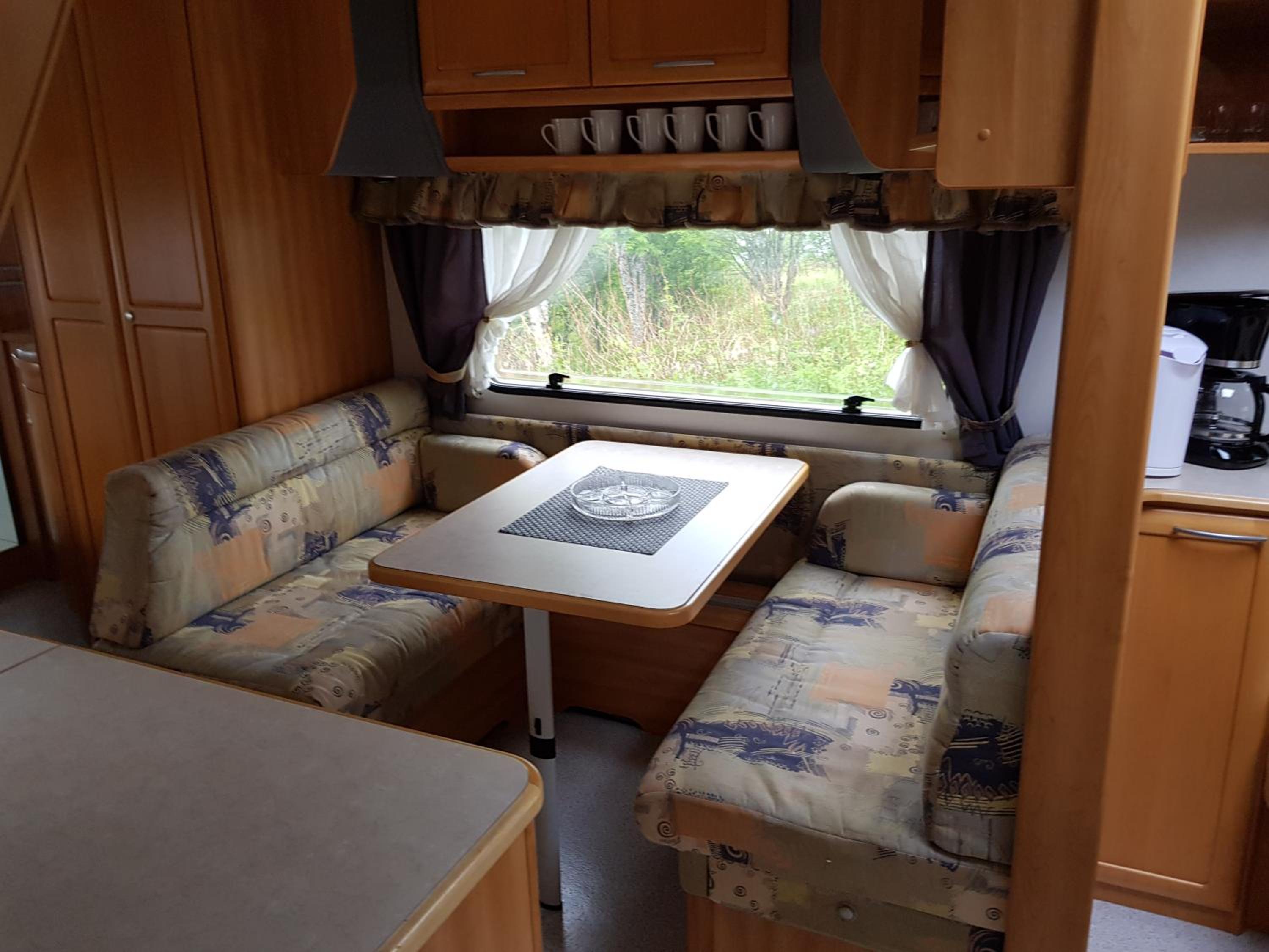Caravan - Photo 18