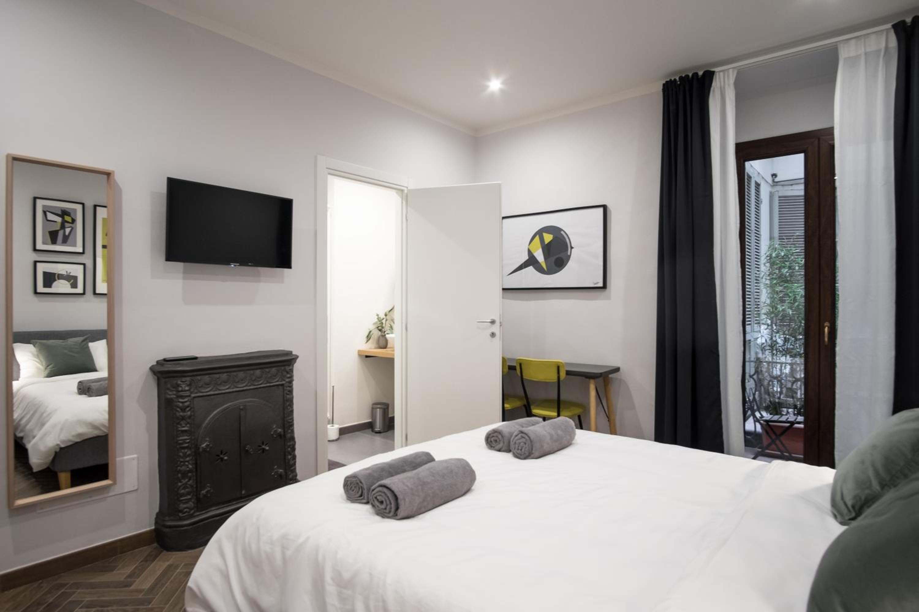 Deluxe Double Room photo 2