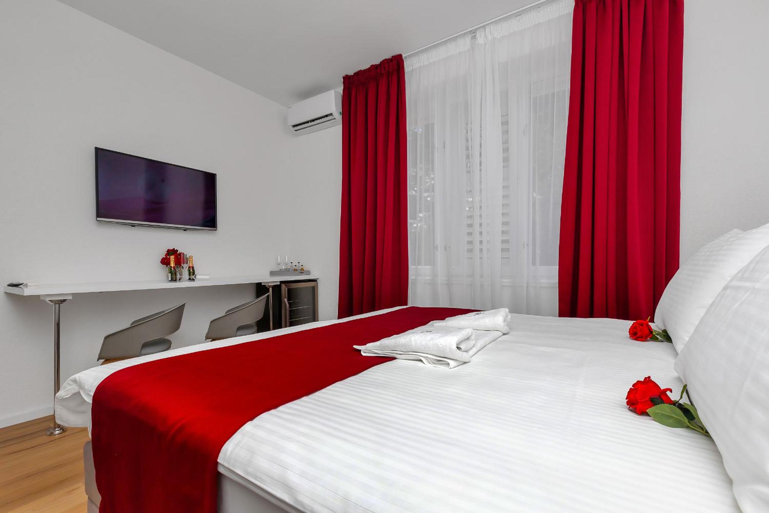 Superior Double Room with Sea View