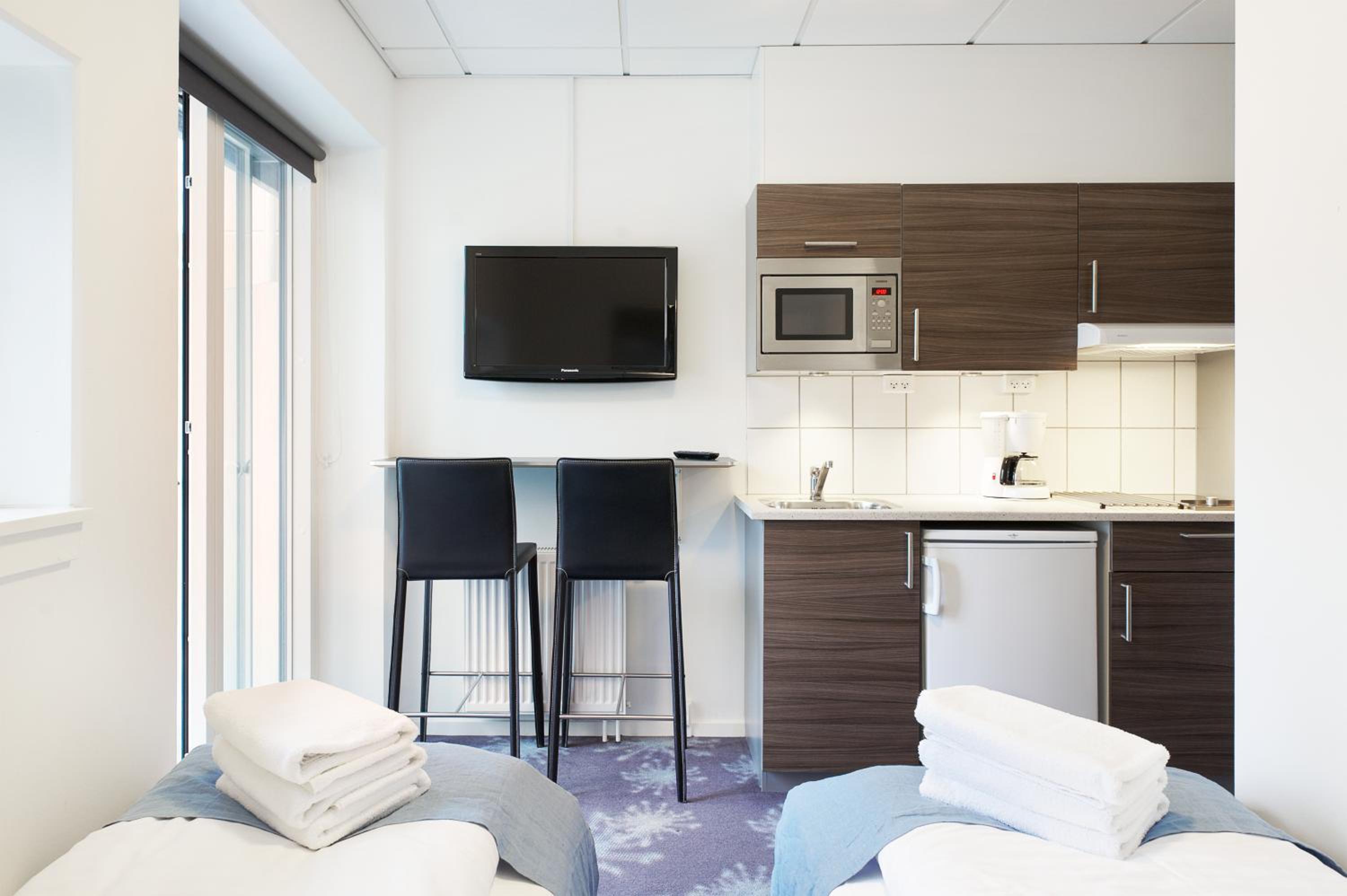 Twin Room with Balcony