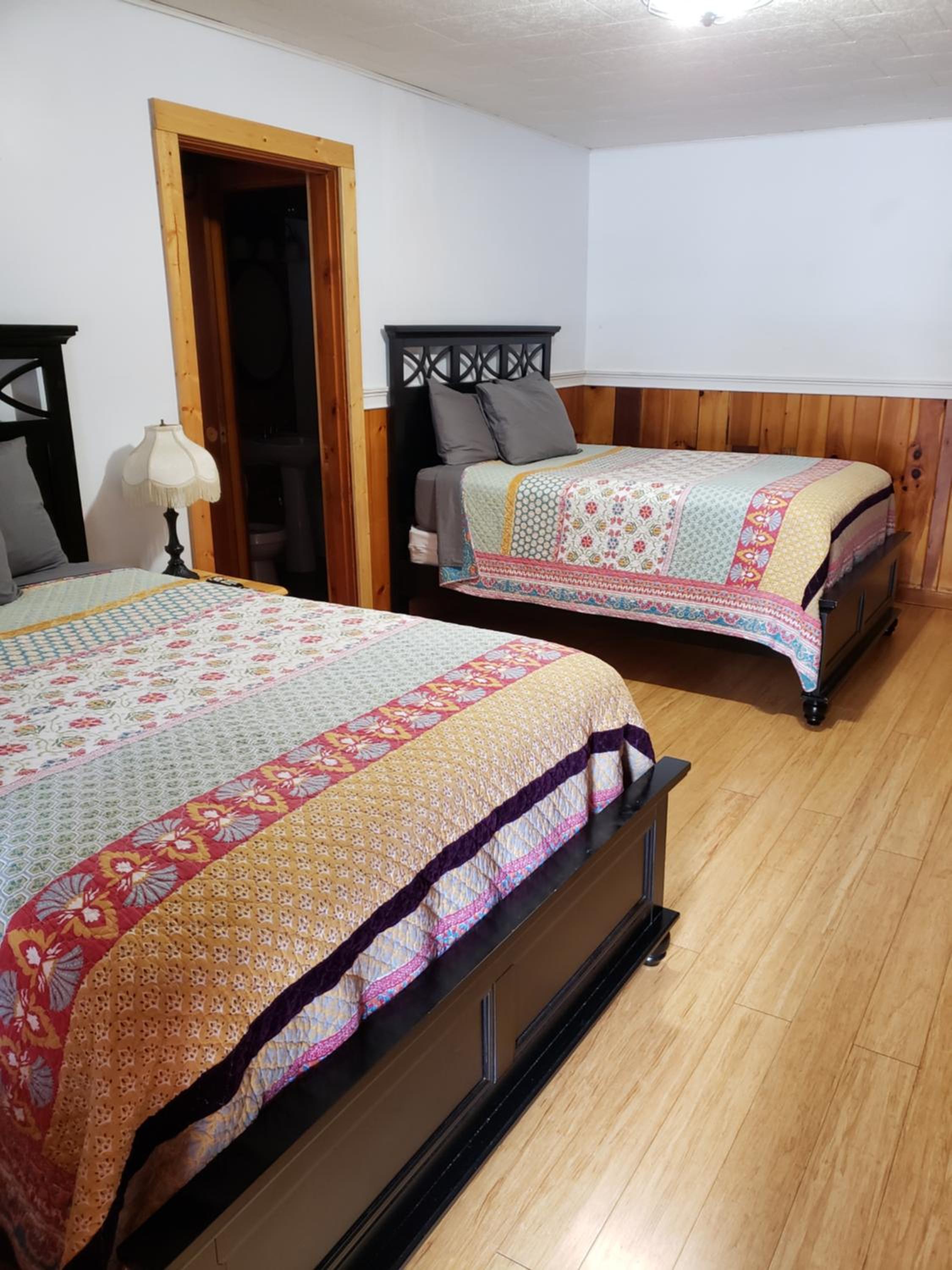 Superior Family Room - Two-Bedrooms with Three Double Beds photo 2