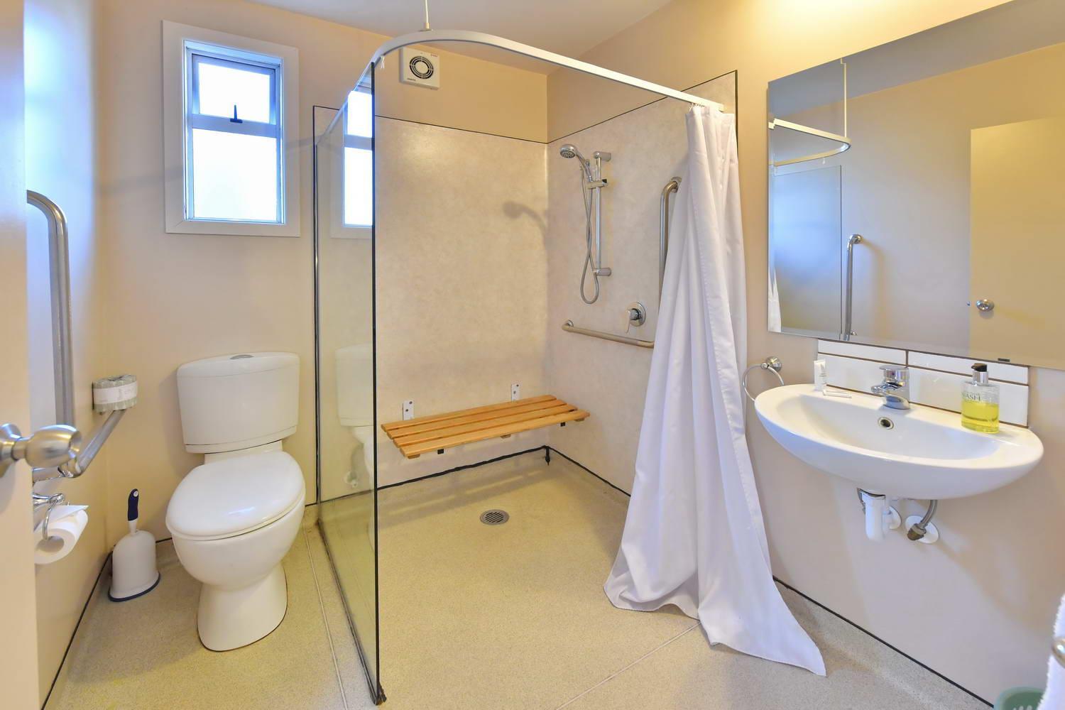 Family Room - Disability Access photo 3