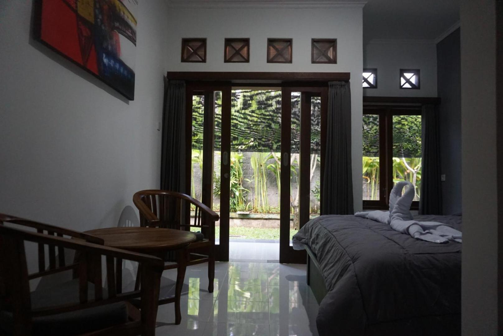 Standard Double Room - Photo 21