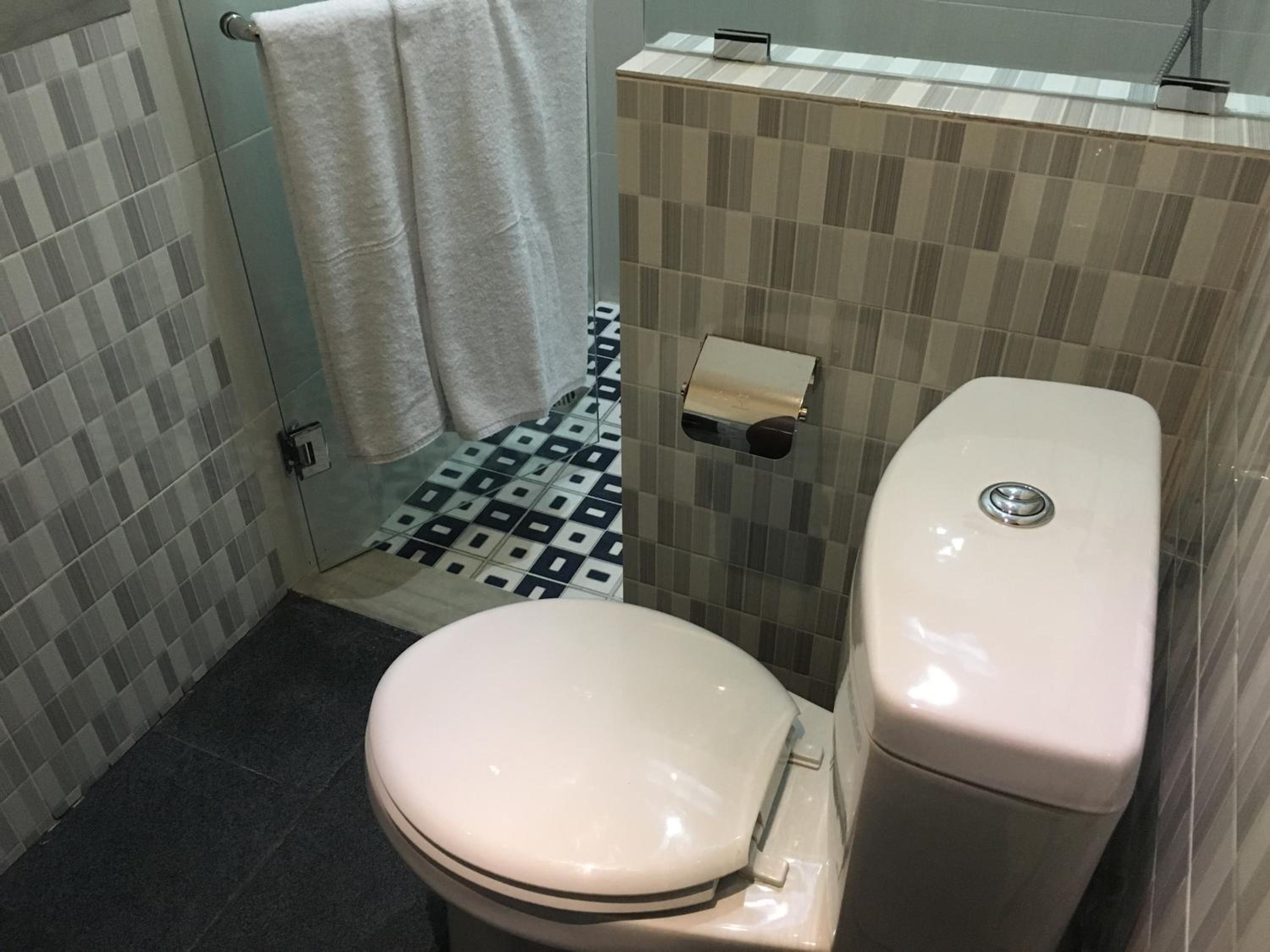 Standard Double Room - Photo 14