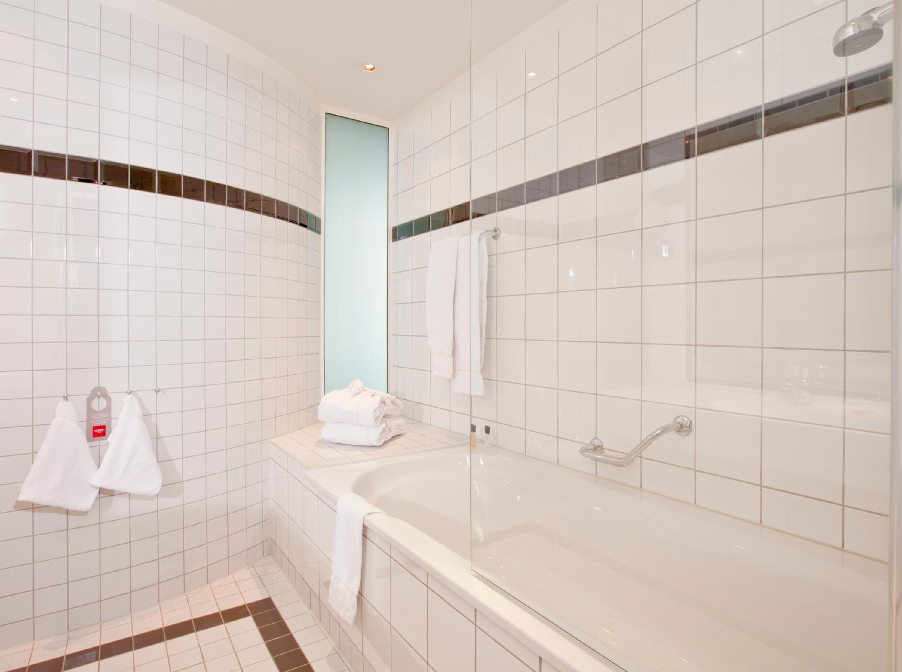 Business Double Room - Photo 2