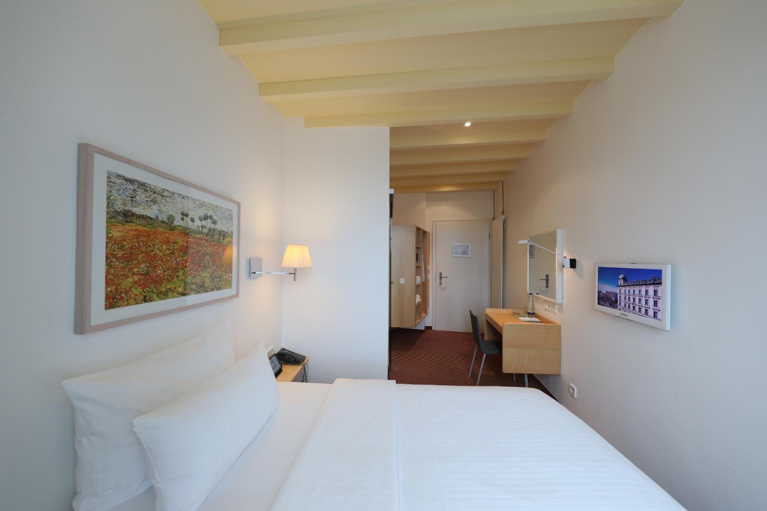 Cozy Single Room
