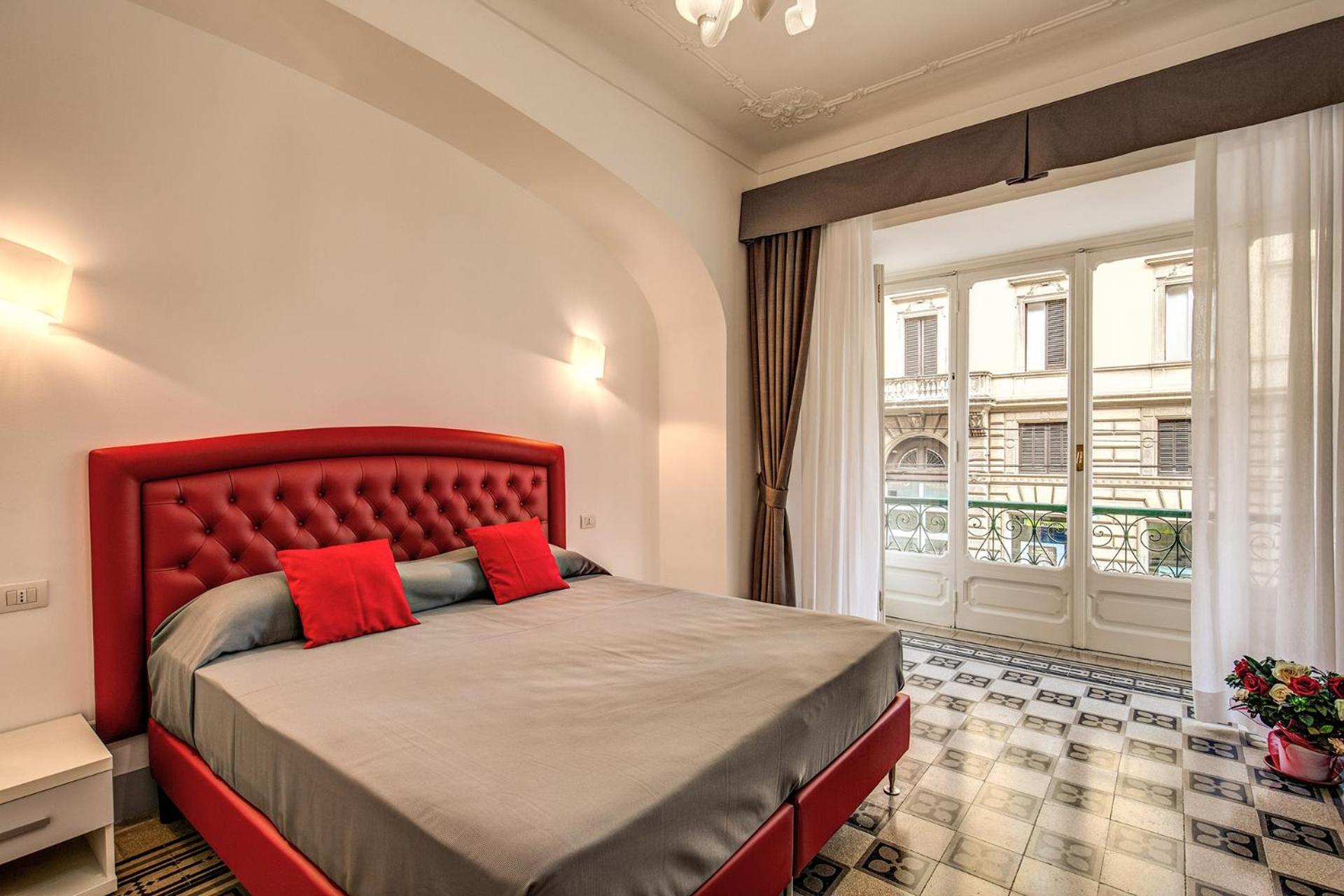 Superior Double or Twin Room with City View photo 1