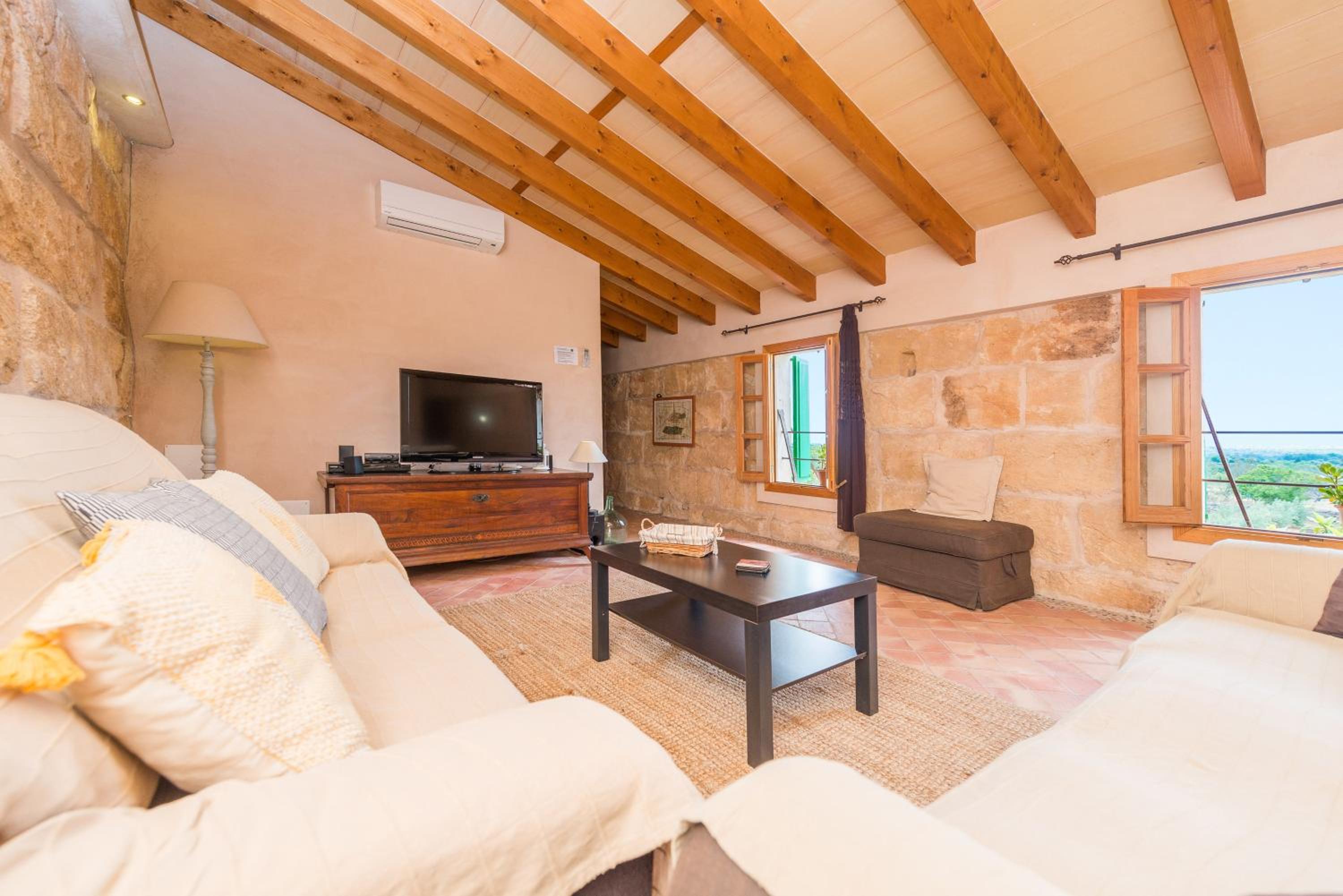 Villa de Tres Habitaciones