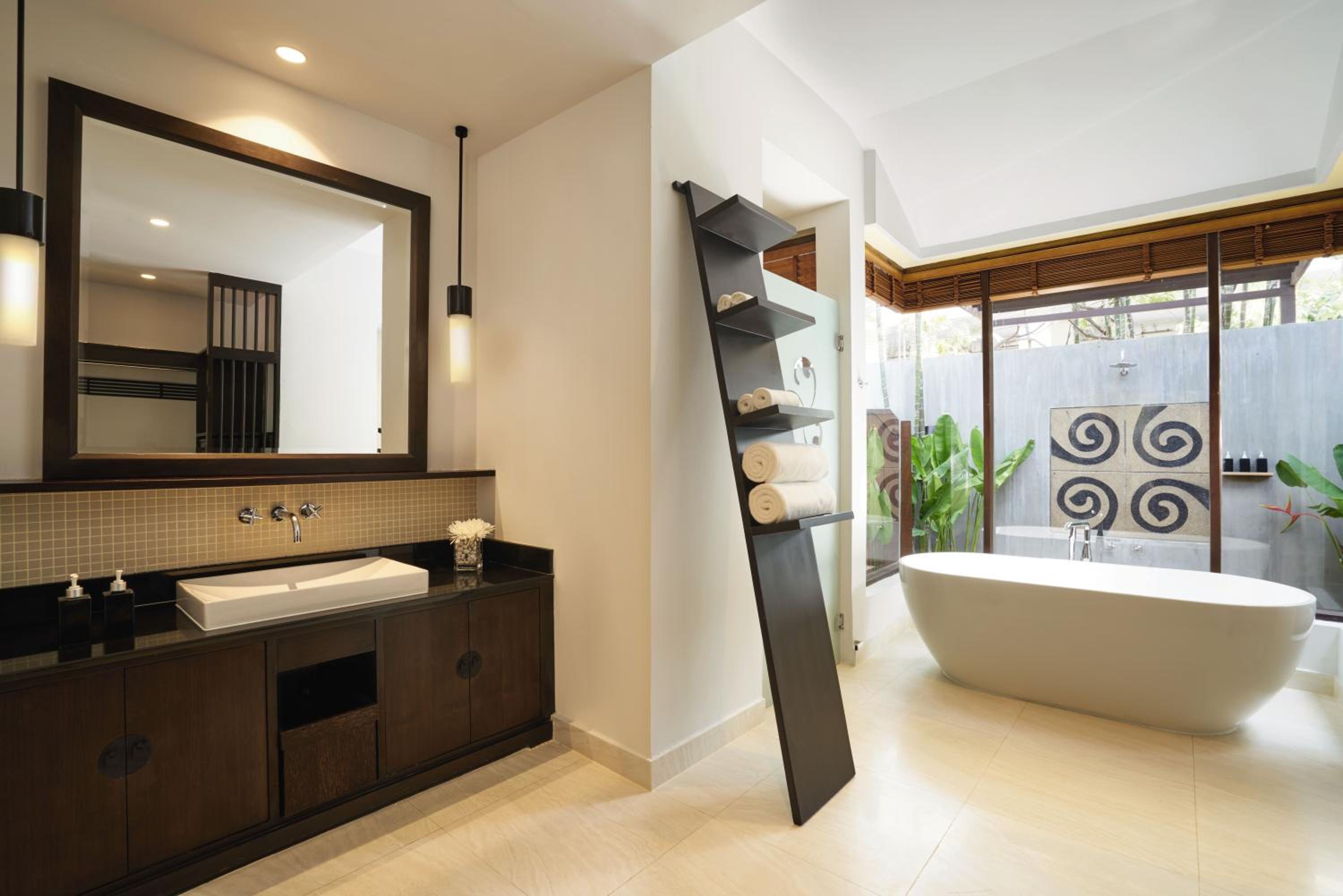 Two-Bedroom Villa with Private Pool - Photo 10