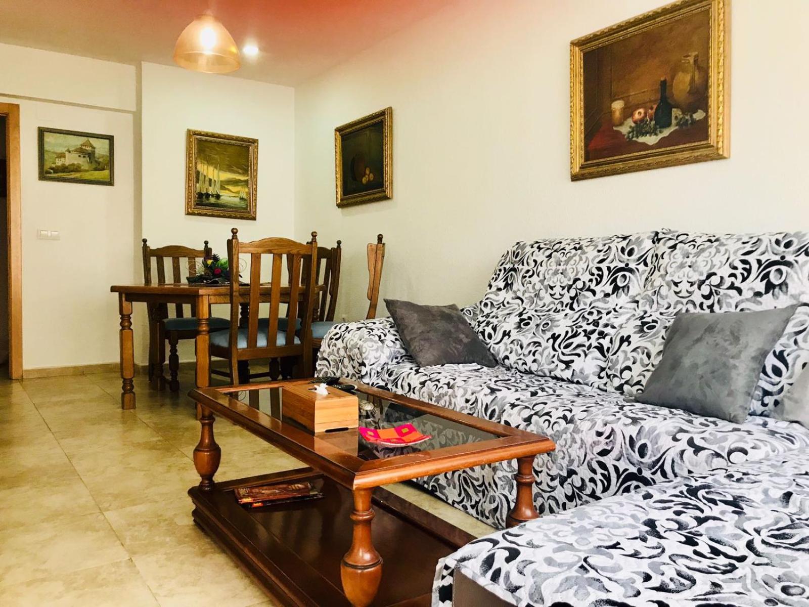 Habitación doble con baño compartido