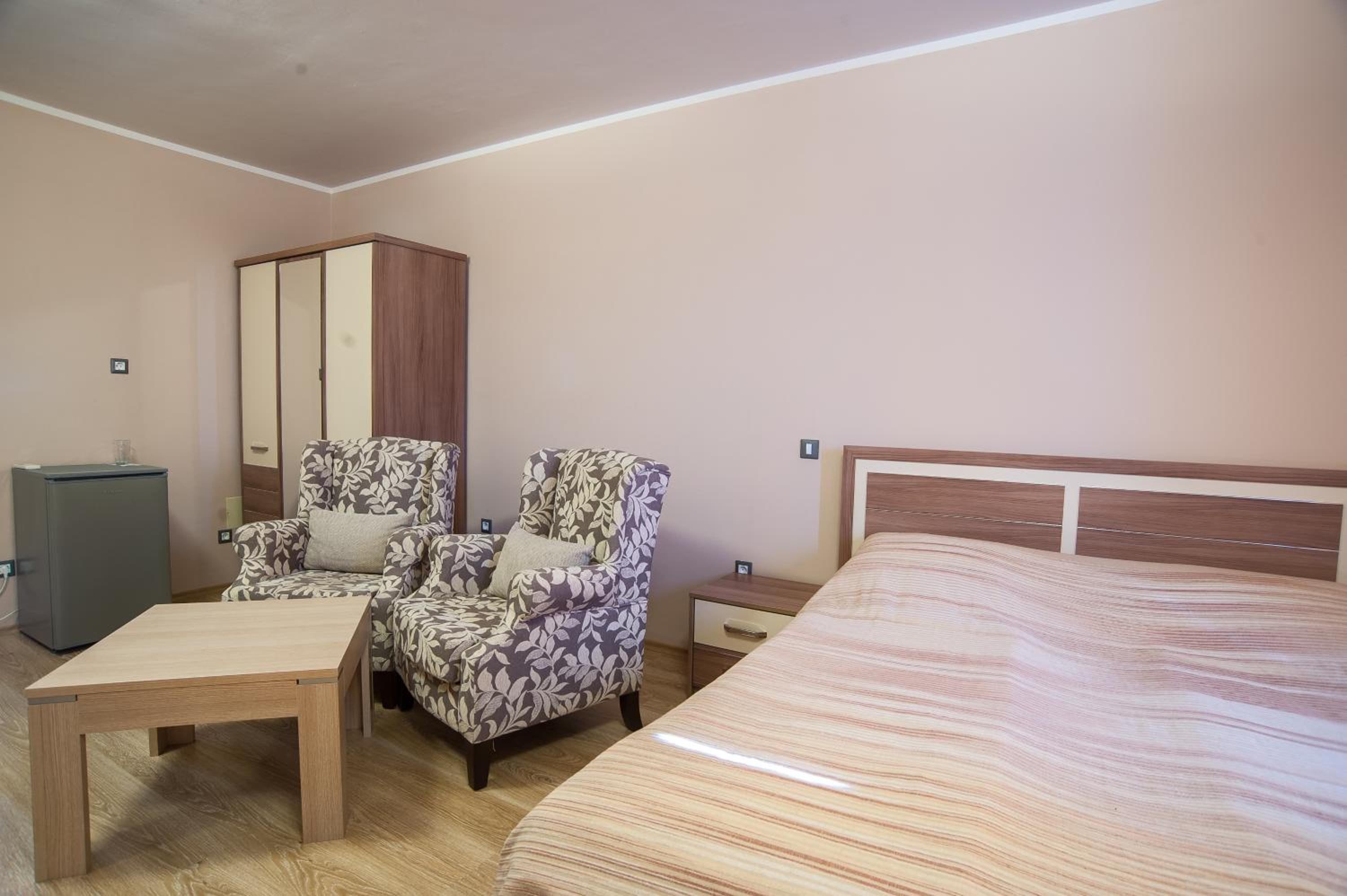 Comfort Double Room with Bath photo 3