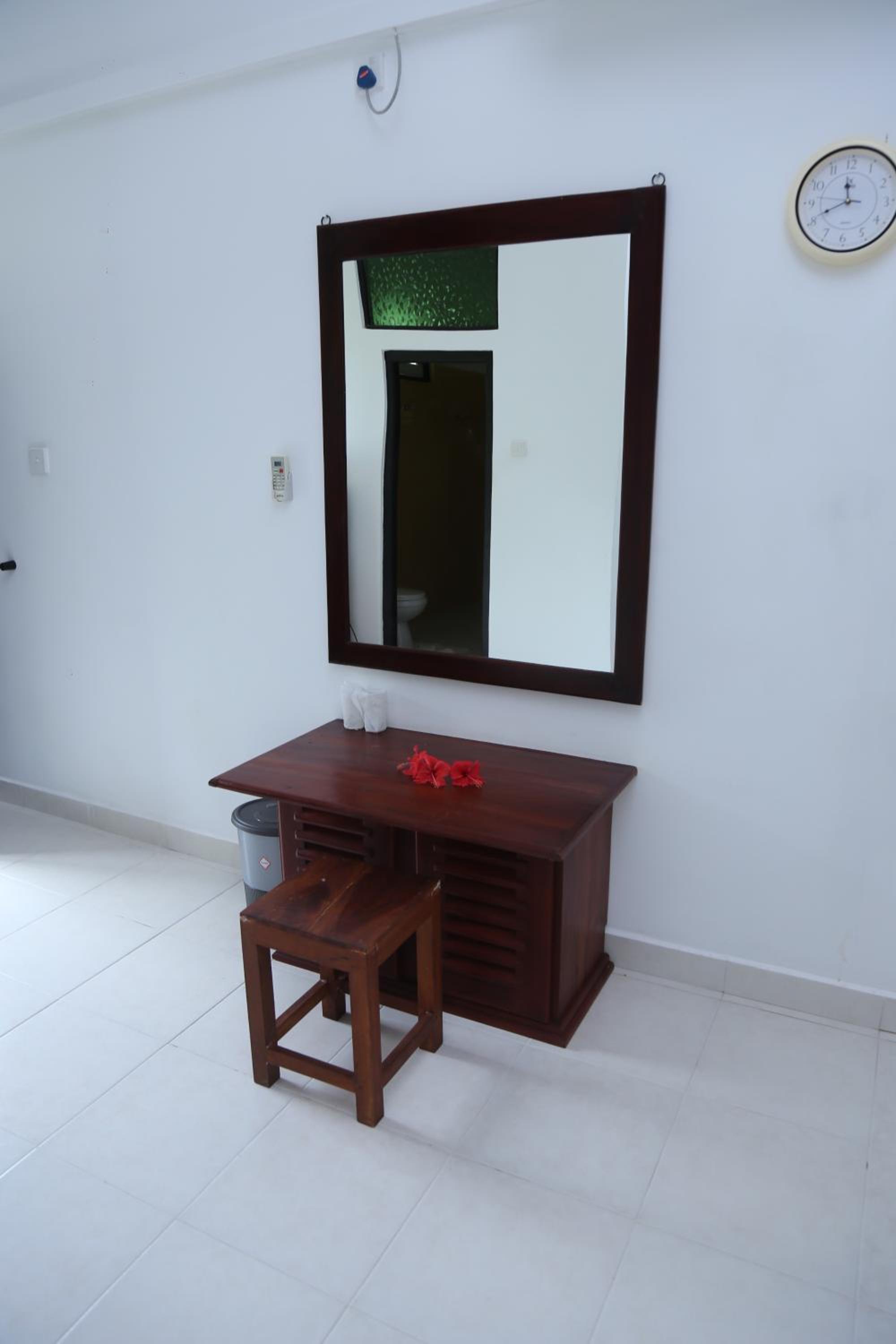 Budget Room with Garden View photo 2