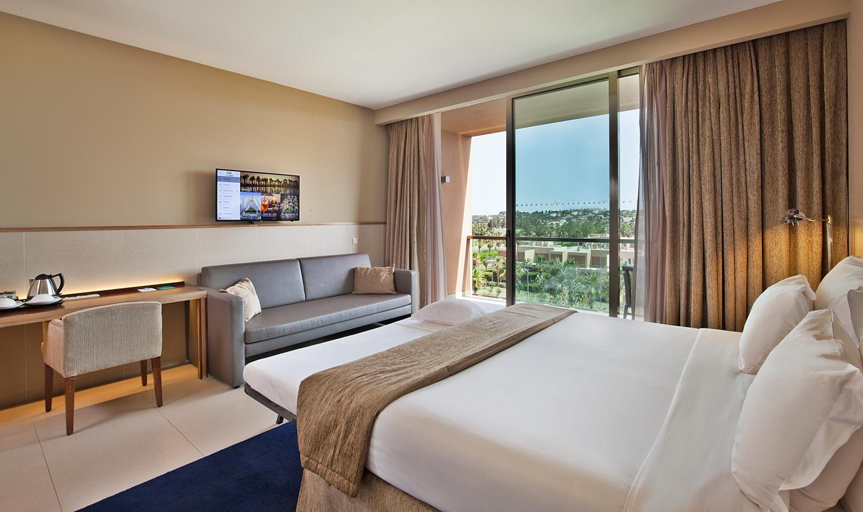 Prestige Family Room With Resort View - Half Board Included photo 2