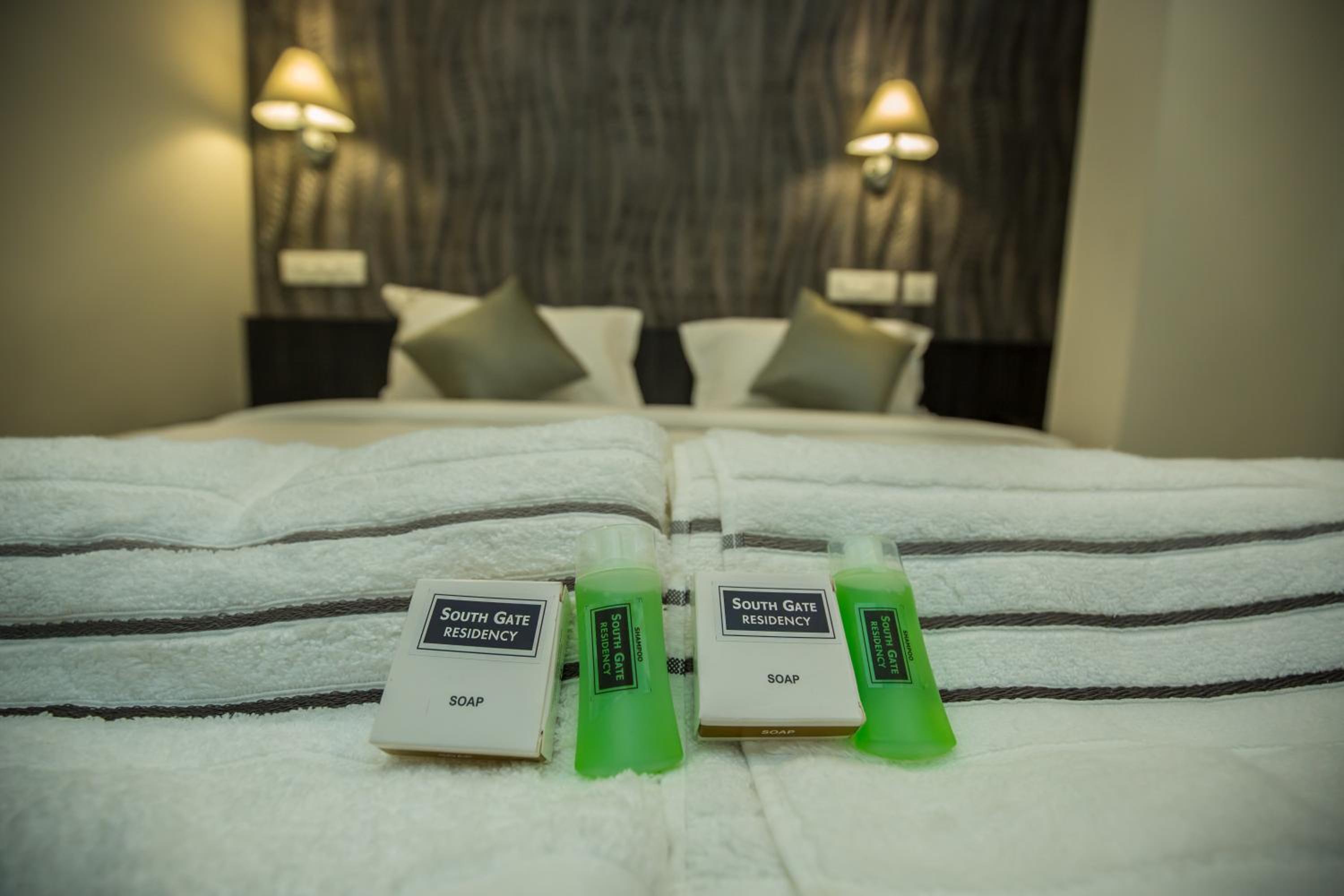 Standard Double or Twin Room photo 1