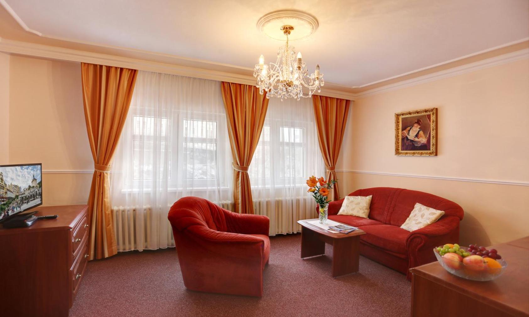 Suite - Photo 5