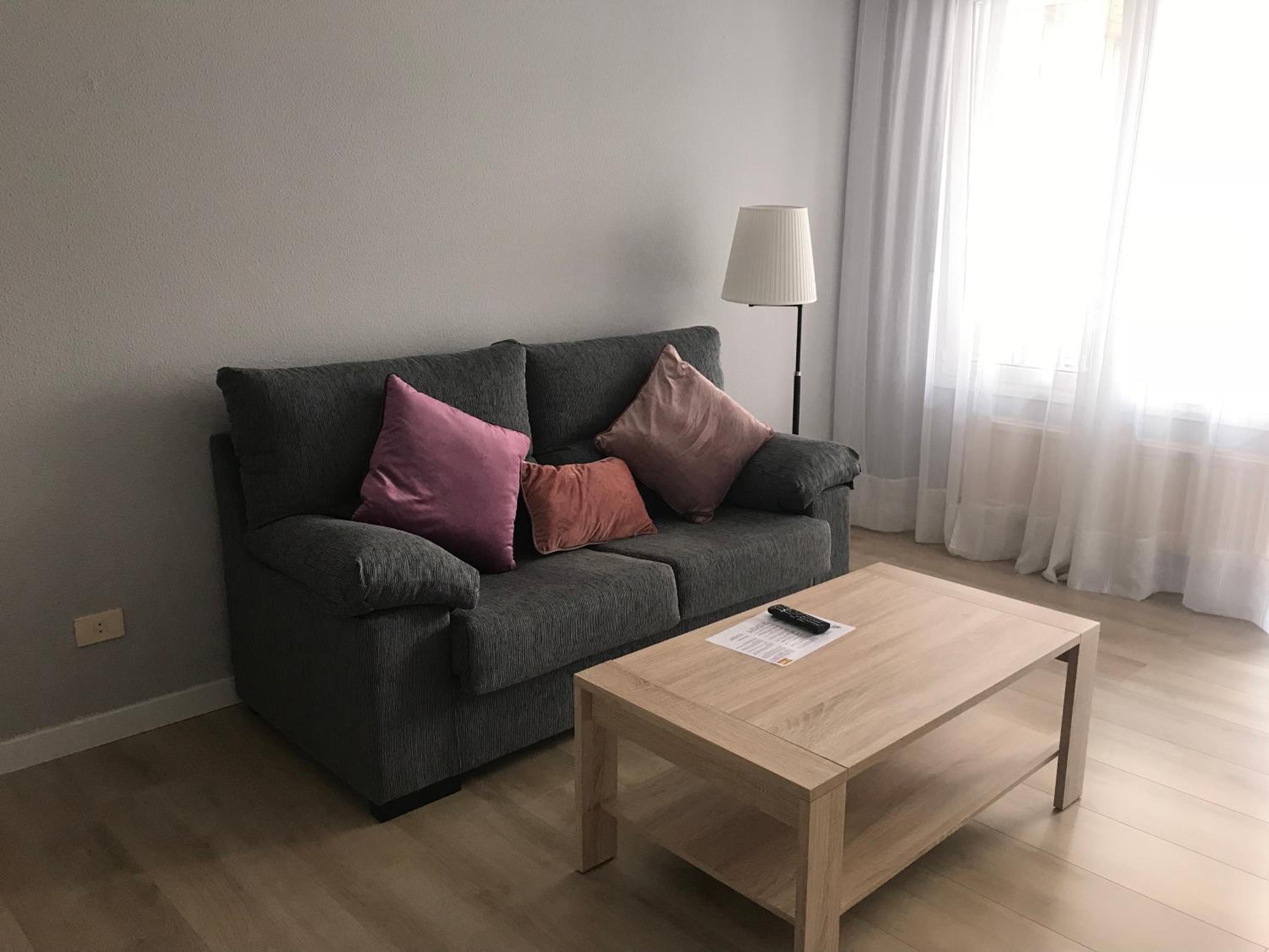 Apartment (4 Adults) photo 2