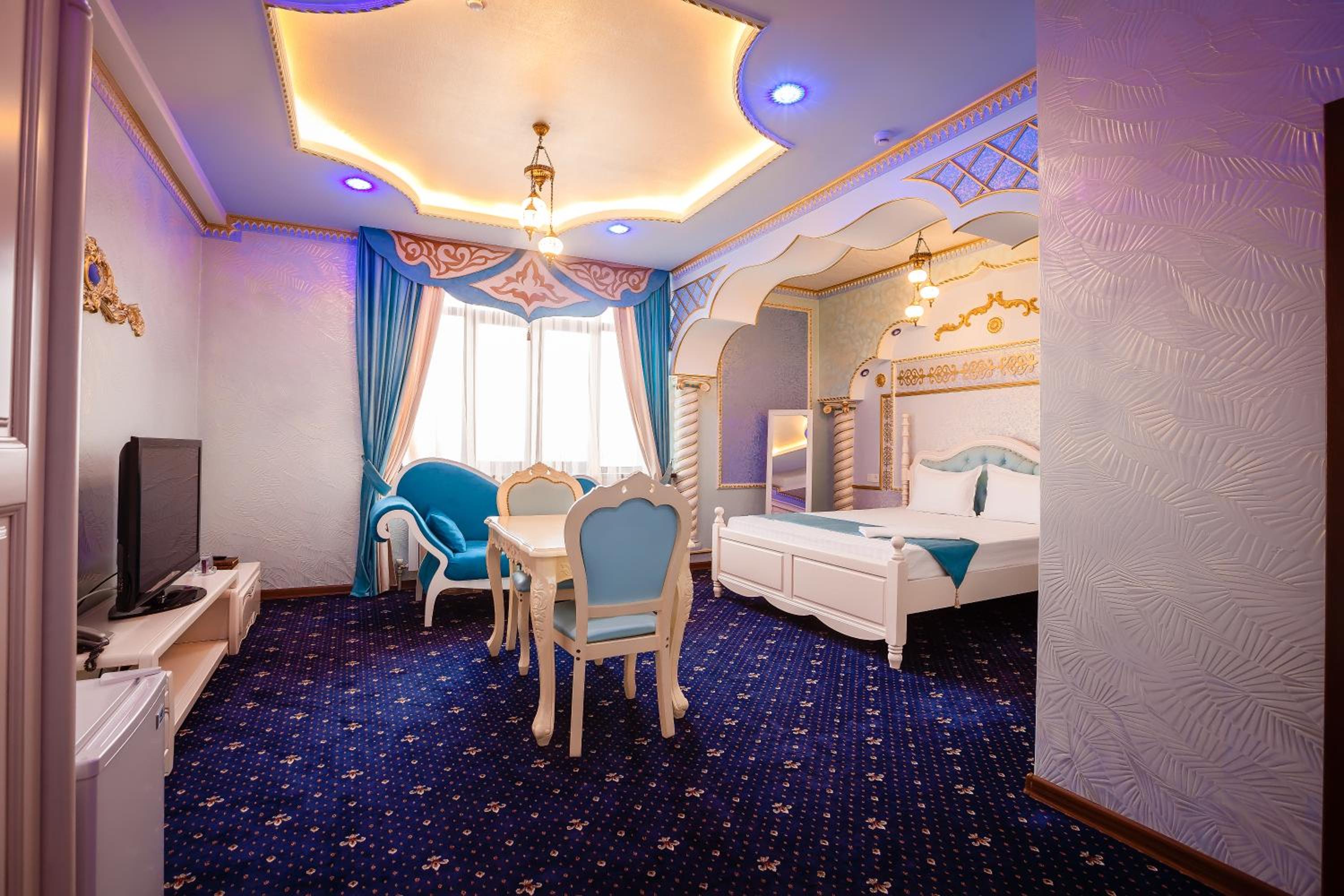 Deluxe Suite photo 1