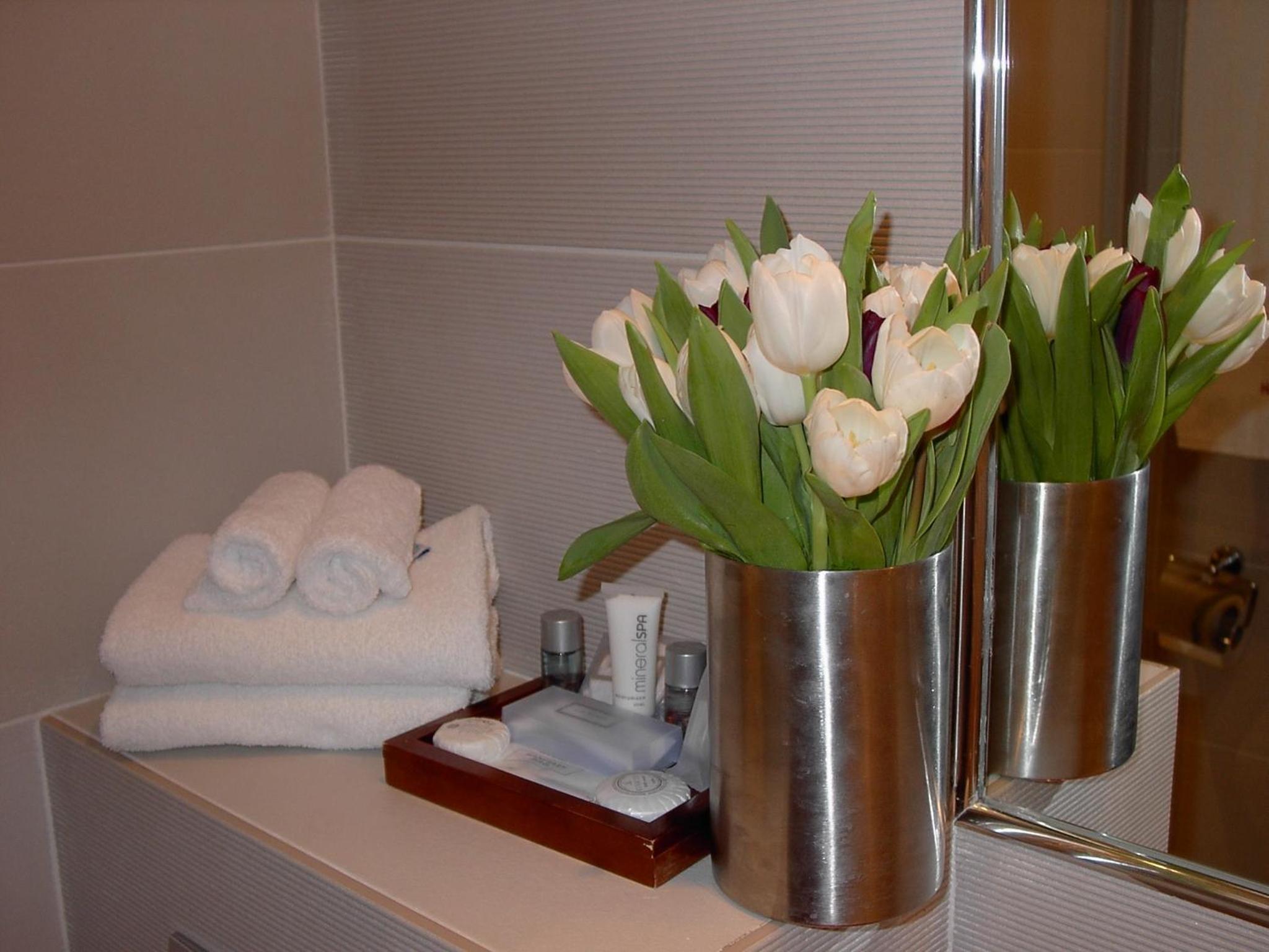 Standard Double Room - Photo 7