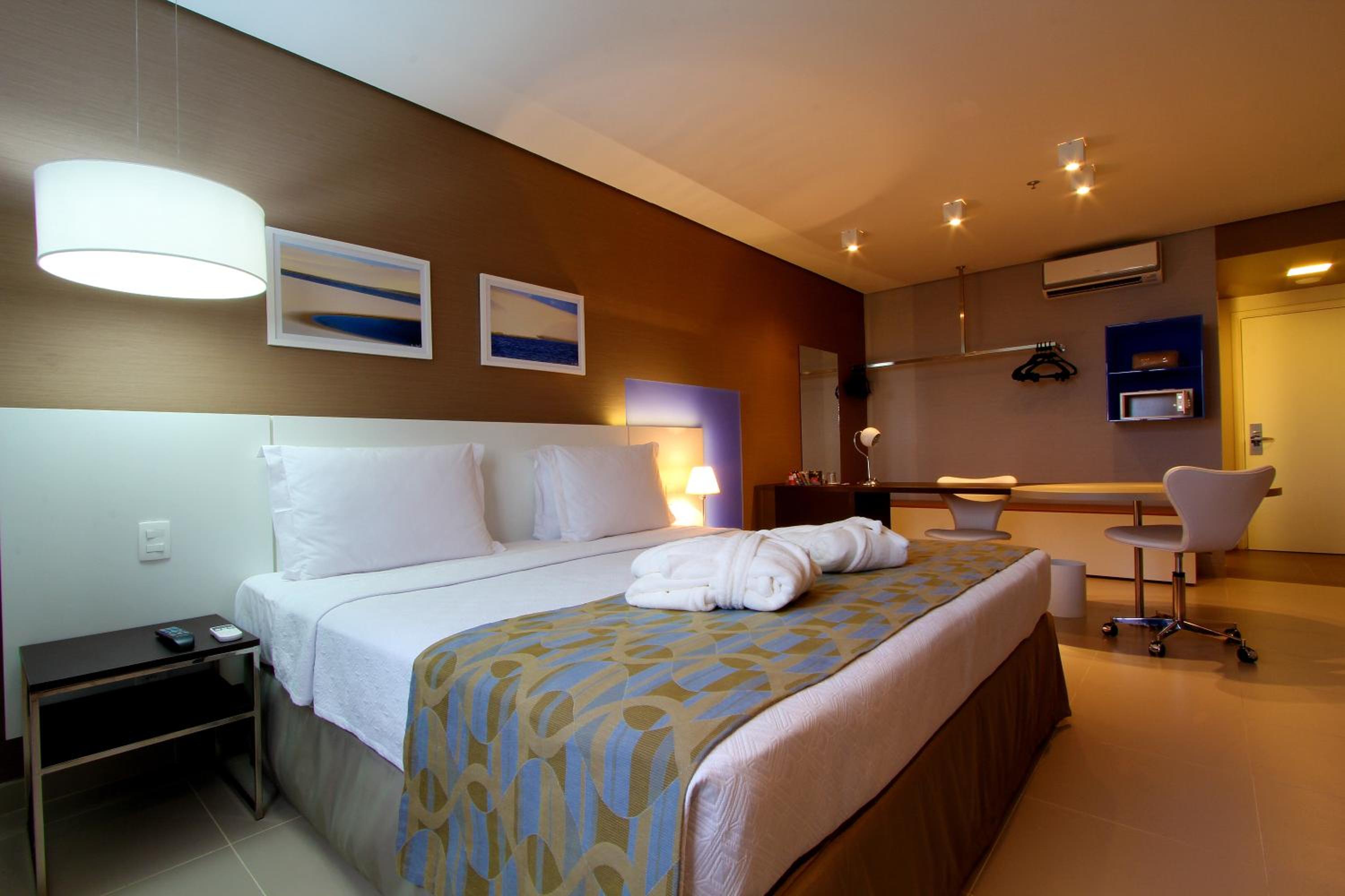 Luxury Double - 1 King Bed