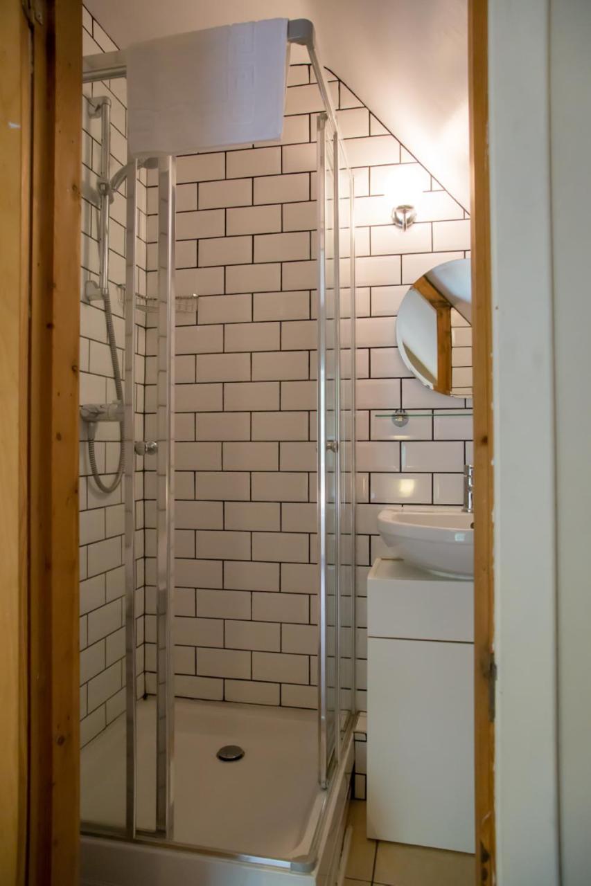 Apartment photo 2
