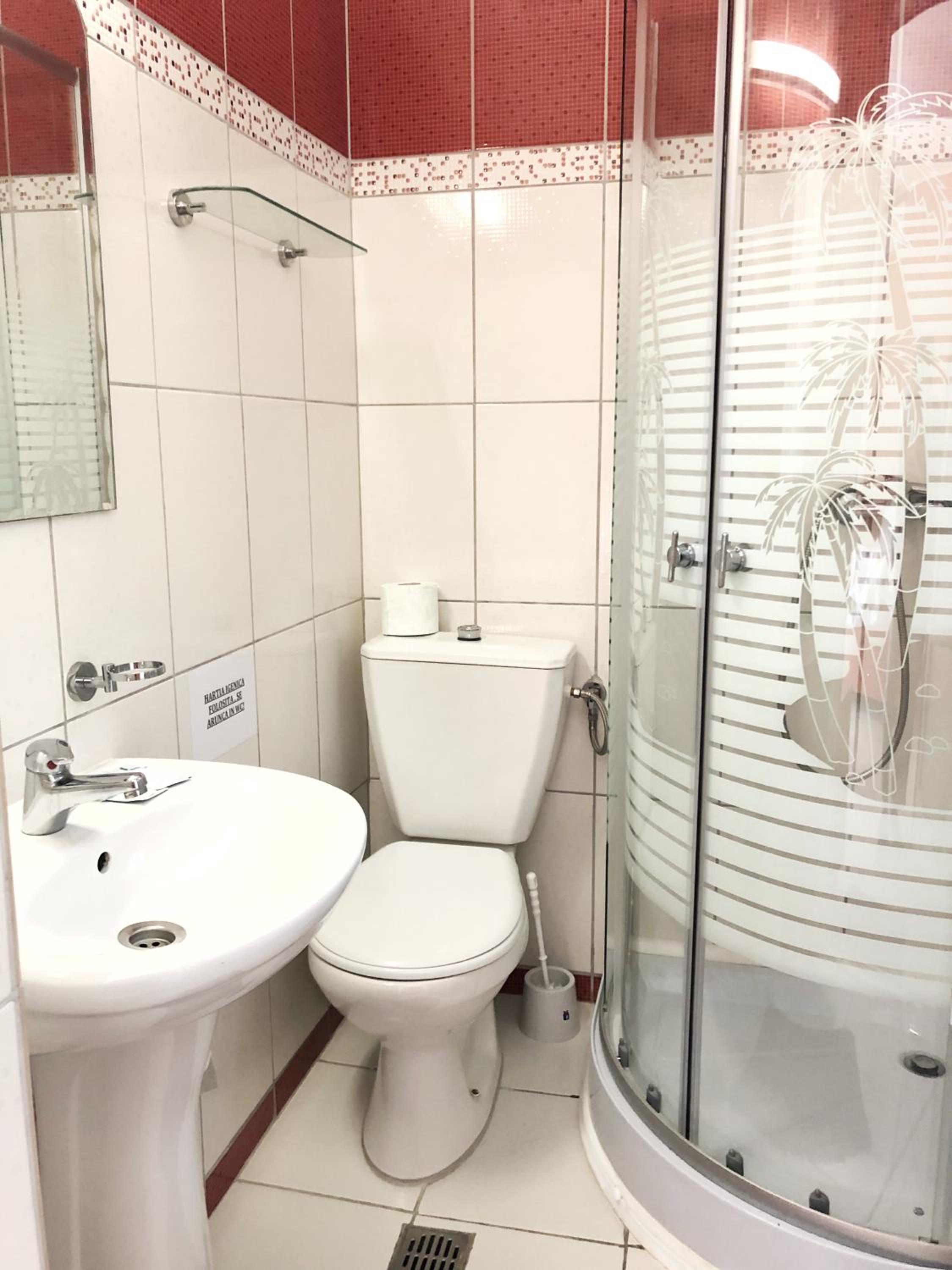 Double Room with Private Bathroom photo 3