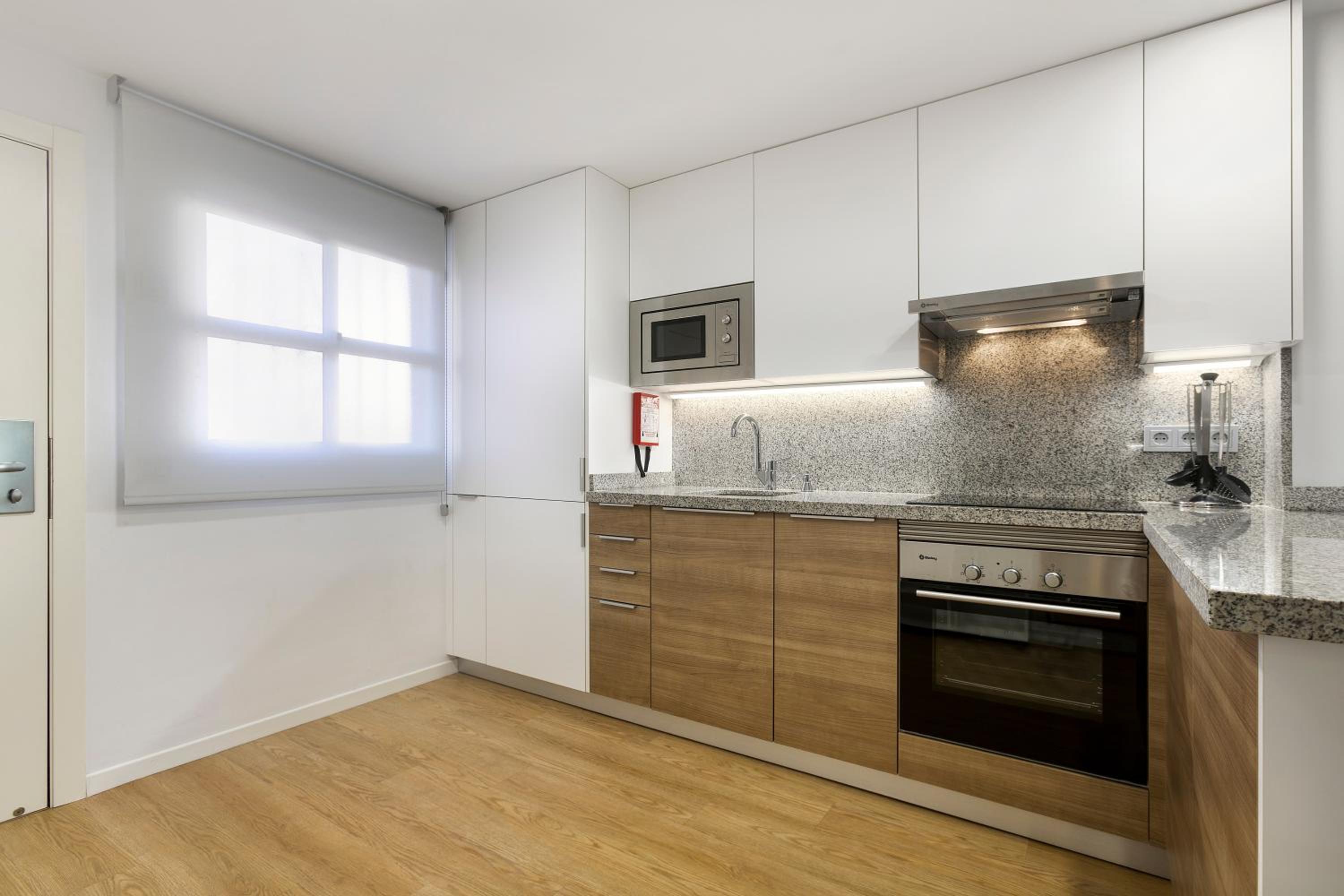 Deluxe Apartment photo 3