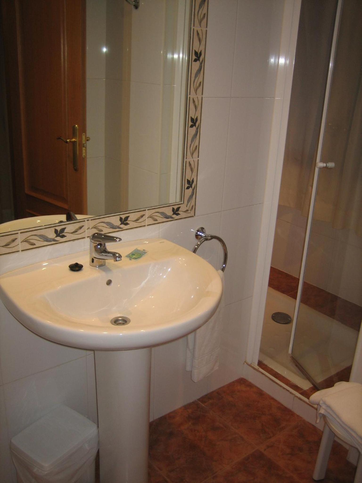 Double or Twin Room photo 2